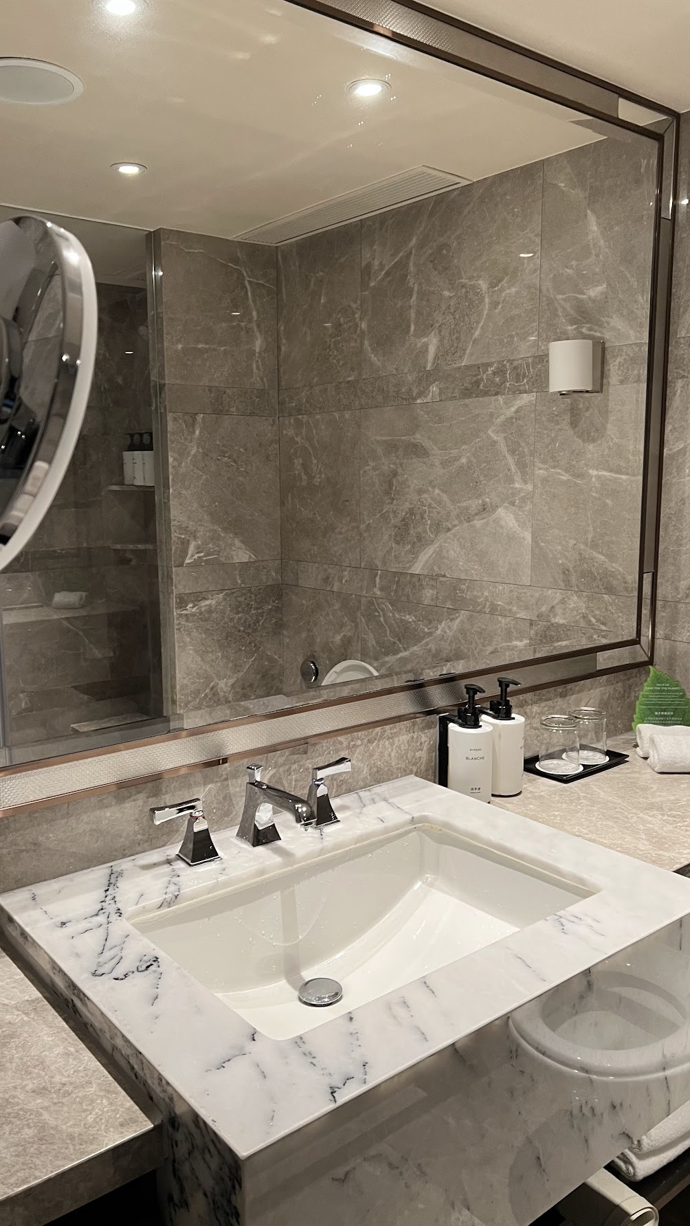 Vanity sink of the room