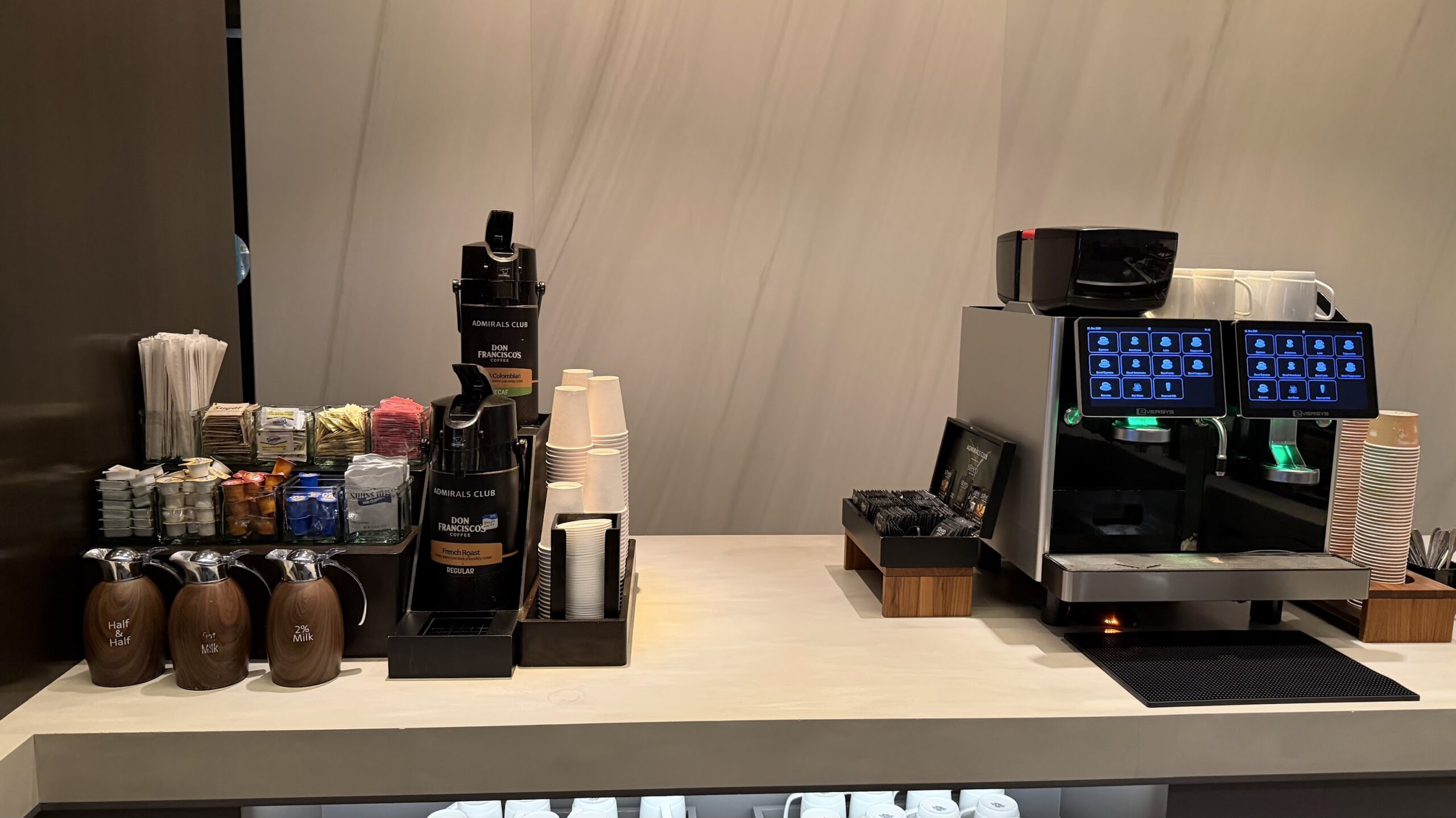 Admirals Club DCA coffee and tea selection