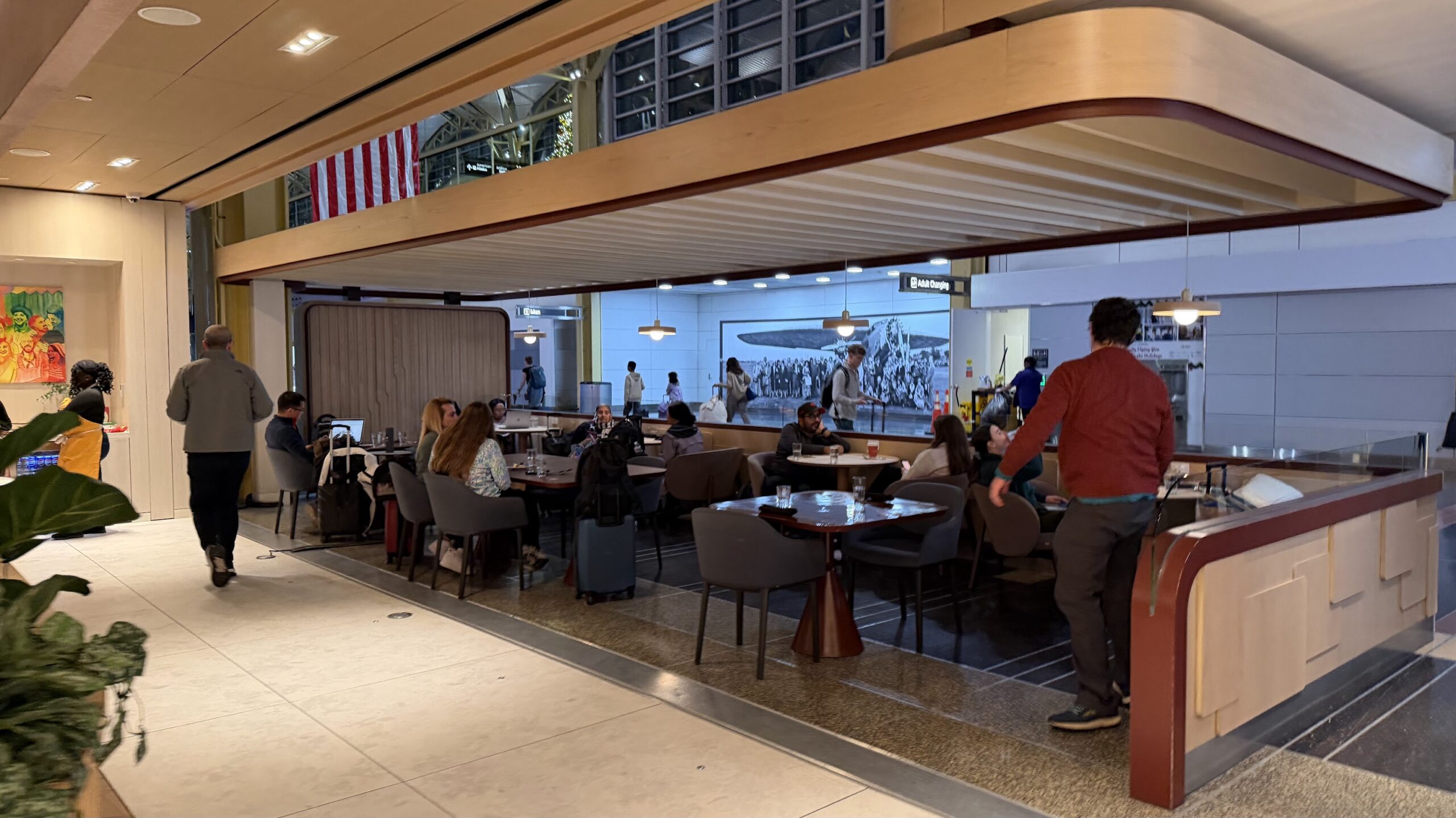 Capital One Landing DCA dining area