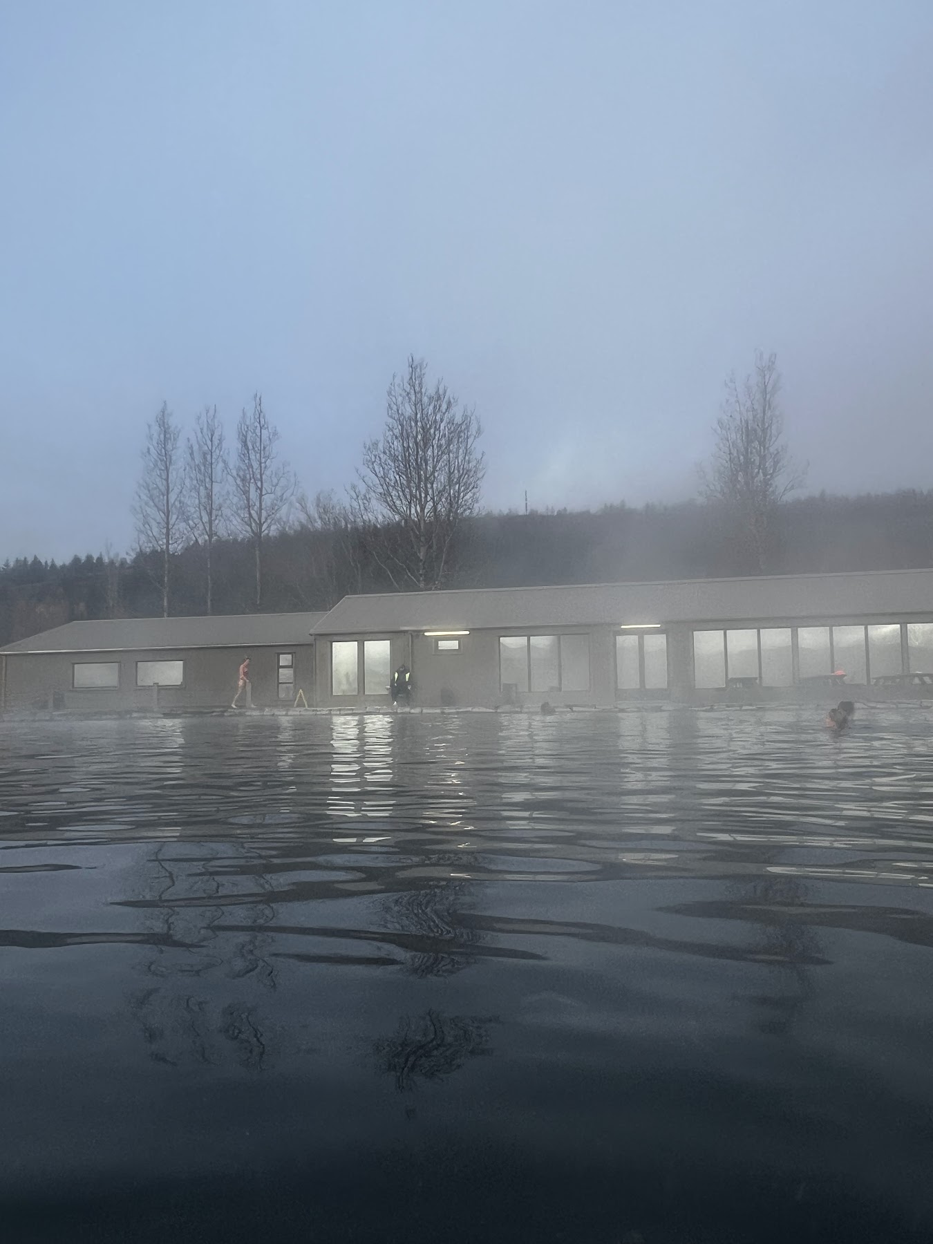 chasing the northern lights 11