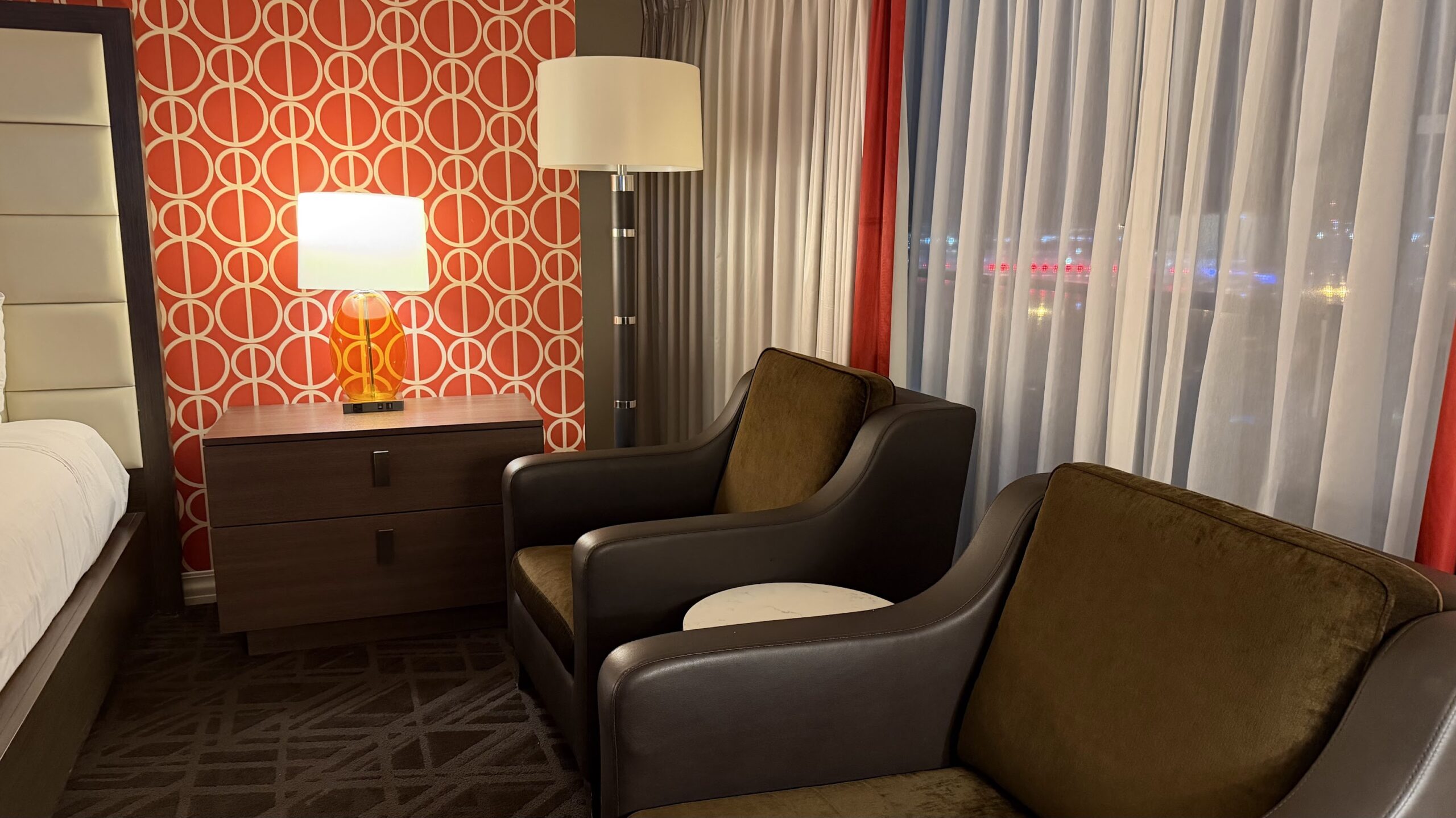 Resort King Room sofa chairs