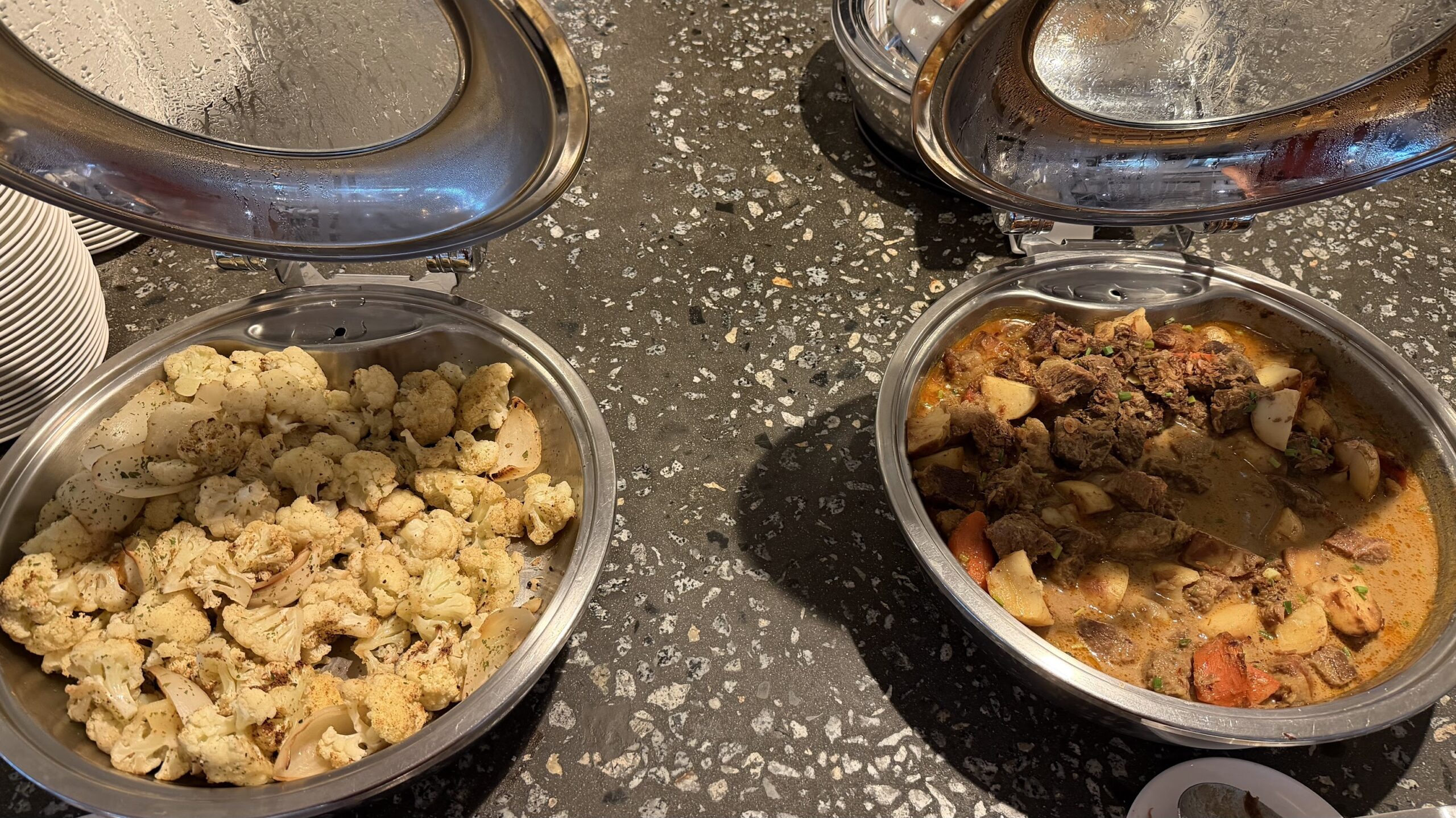 Qantas Business Lounge Singapore hot buffet