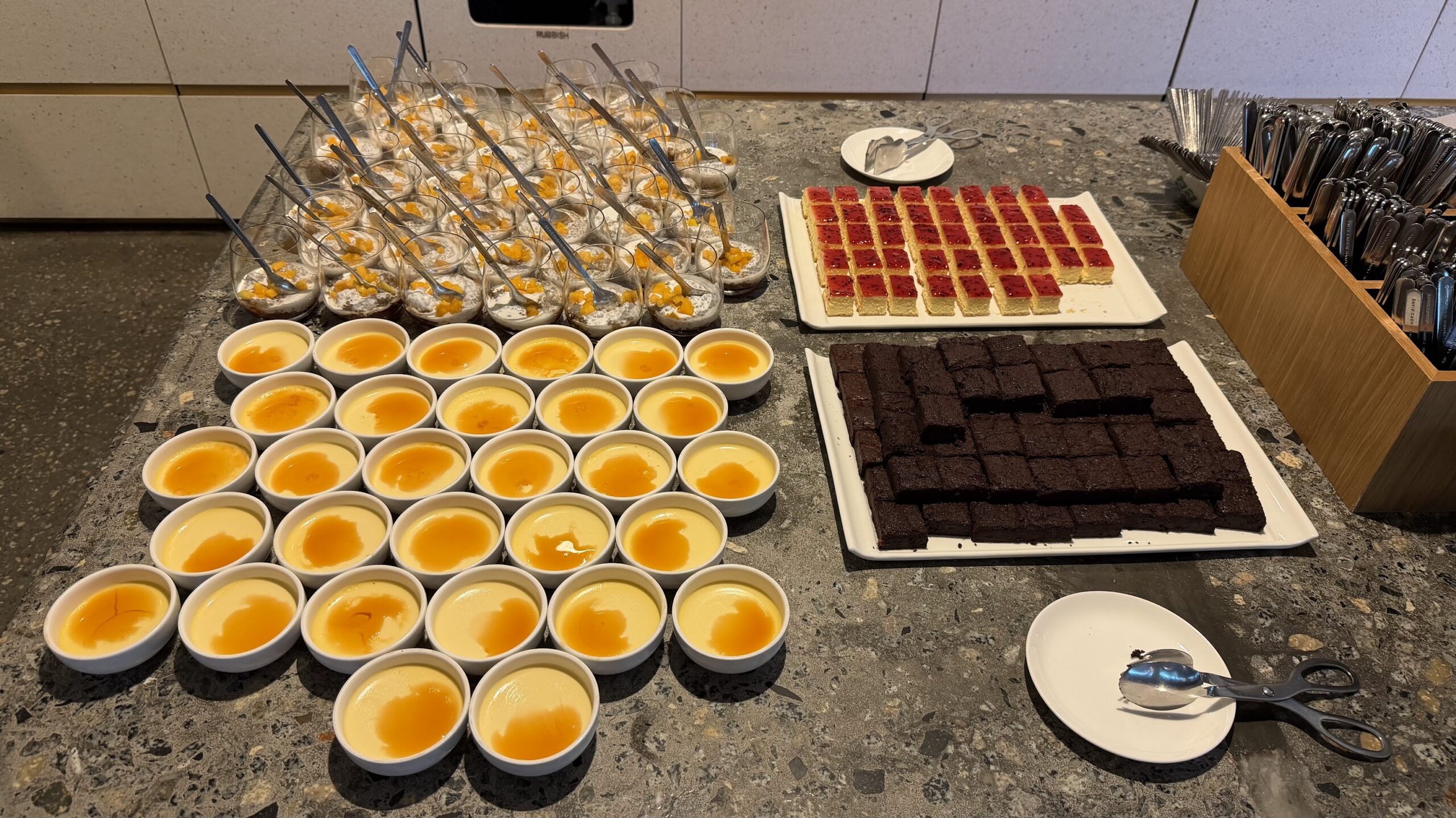 Qantas Business Lounge Singapore dessert