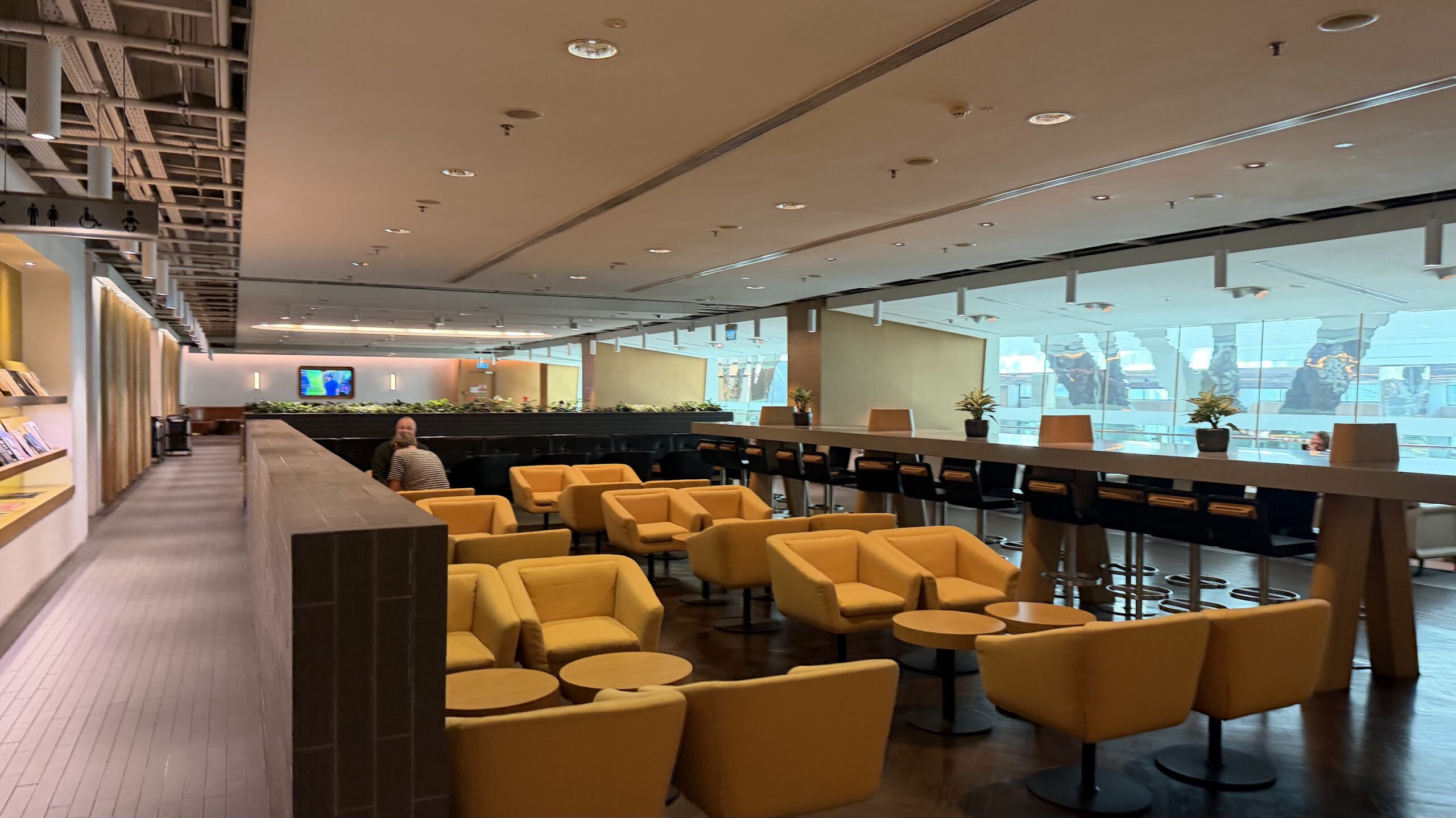 Qantas Business Lounge Singapore seating area