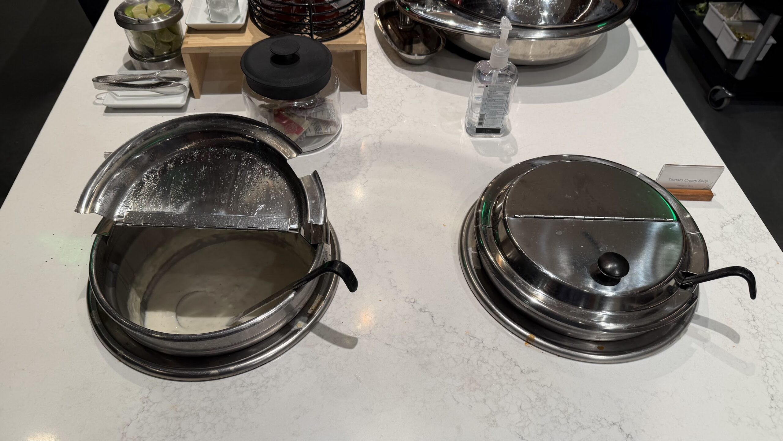 Alaska Airlines Lounge SFO hot buffet