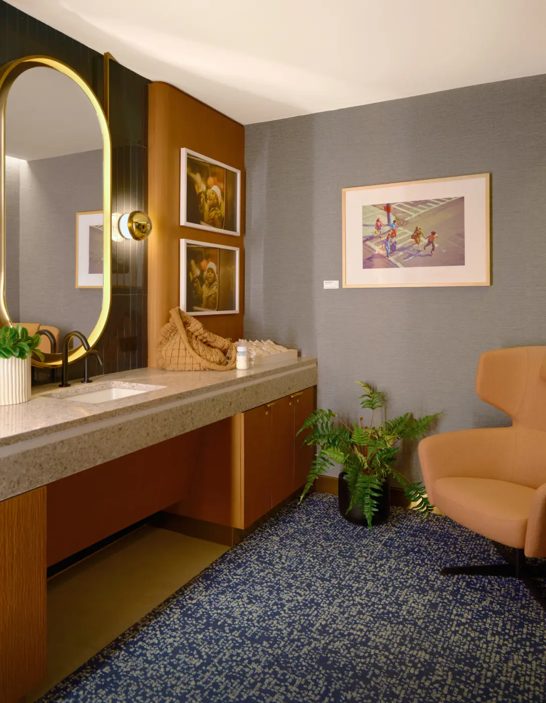Capital One JFK parents room (photo: New York Post)