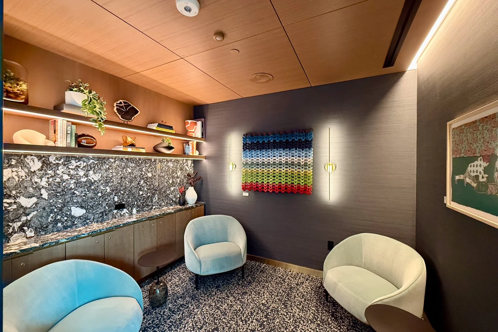 Capital One JFK private room (photo: Zach Griff/The Points Guy)