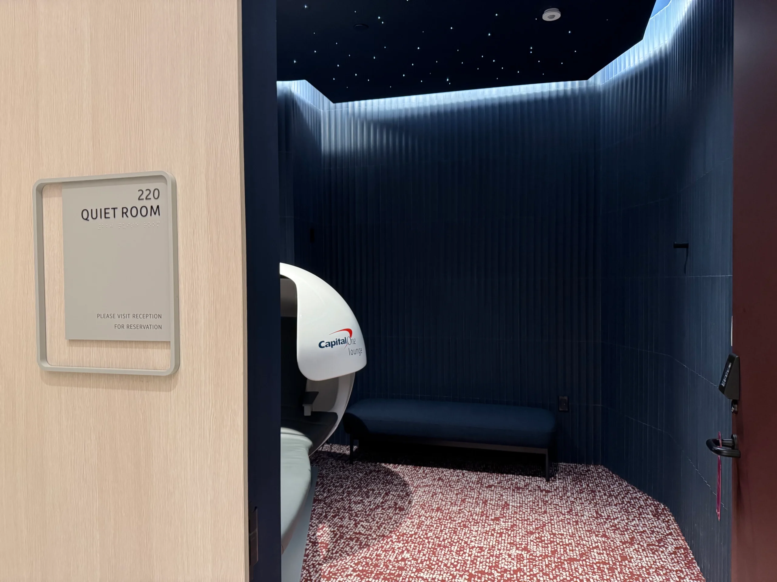 Capital One LAS Quiet Room sleeping pod (photo: Upgraded Points)