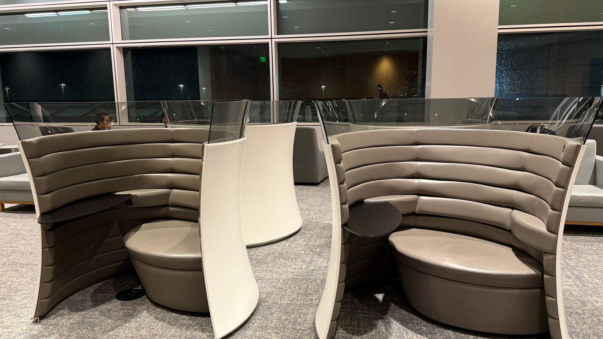 Cathay Pacific Lounge SFO's previous generation Solo seats