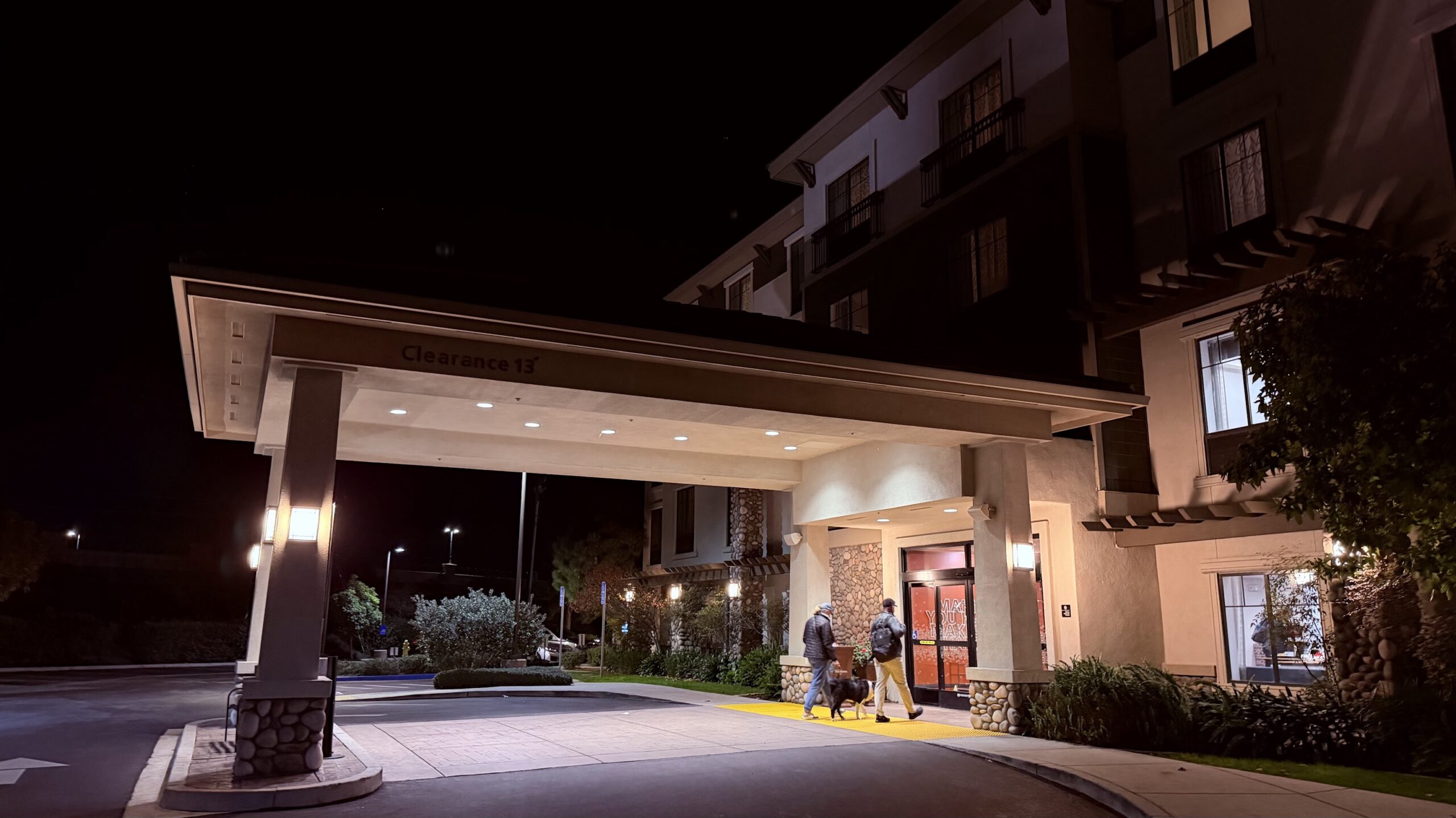 Exterior of Hampton Inn & Suites San Luis Obispo