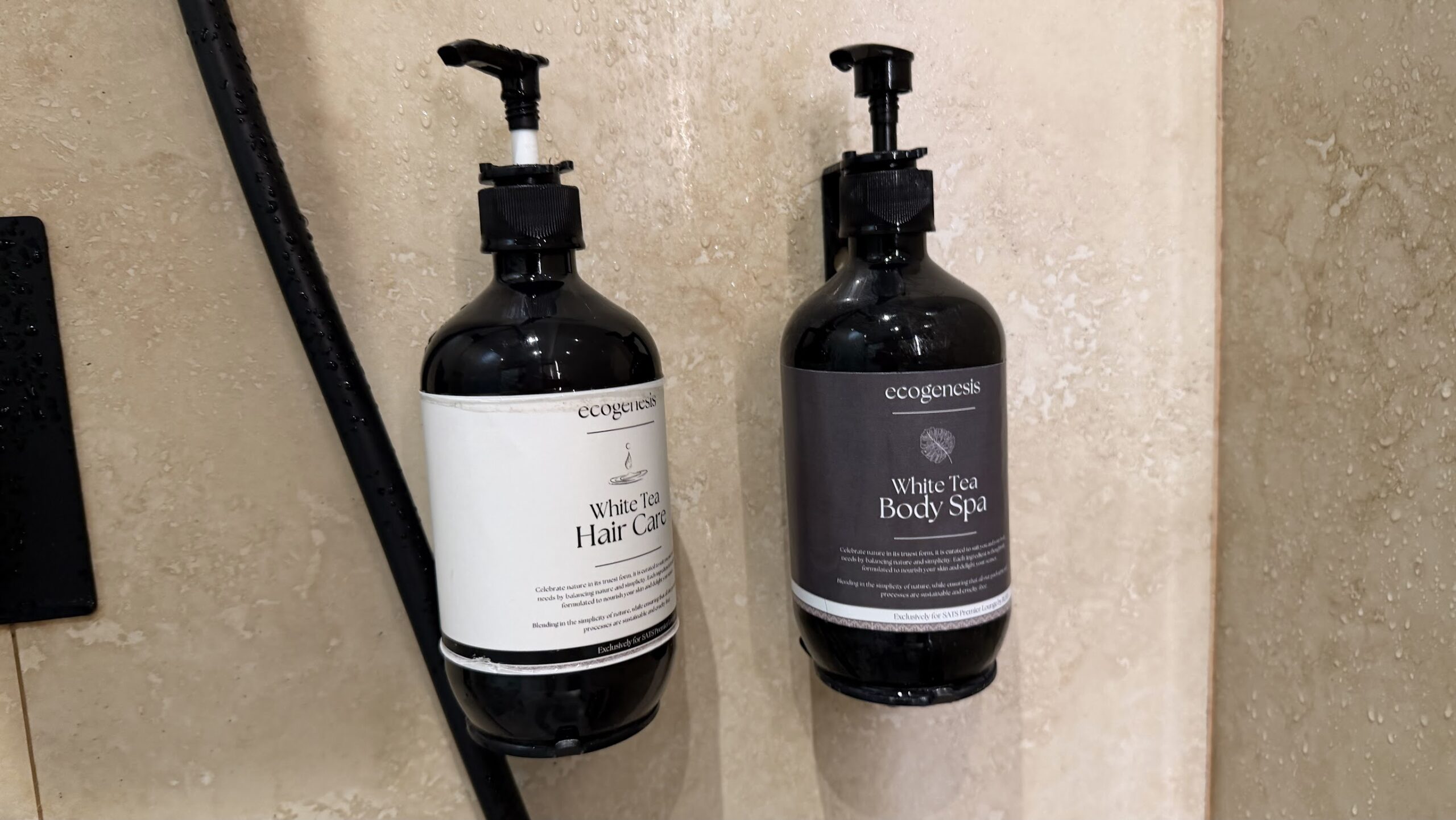 SATS Premier Lounge T3 showers toiletries