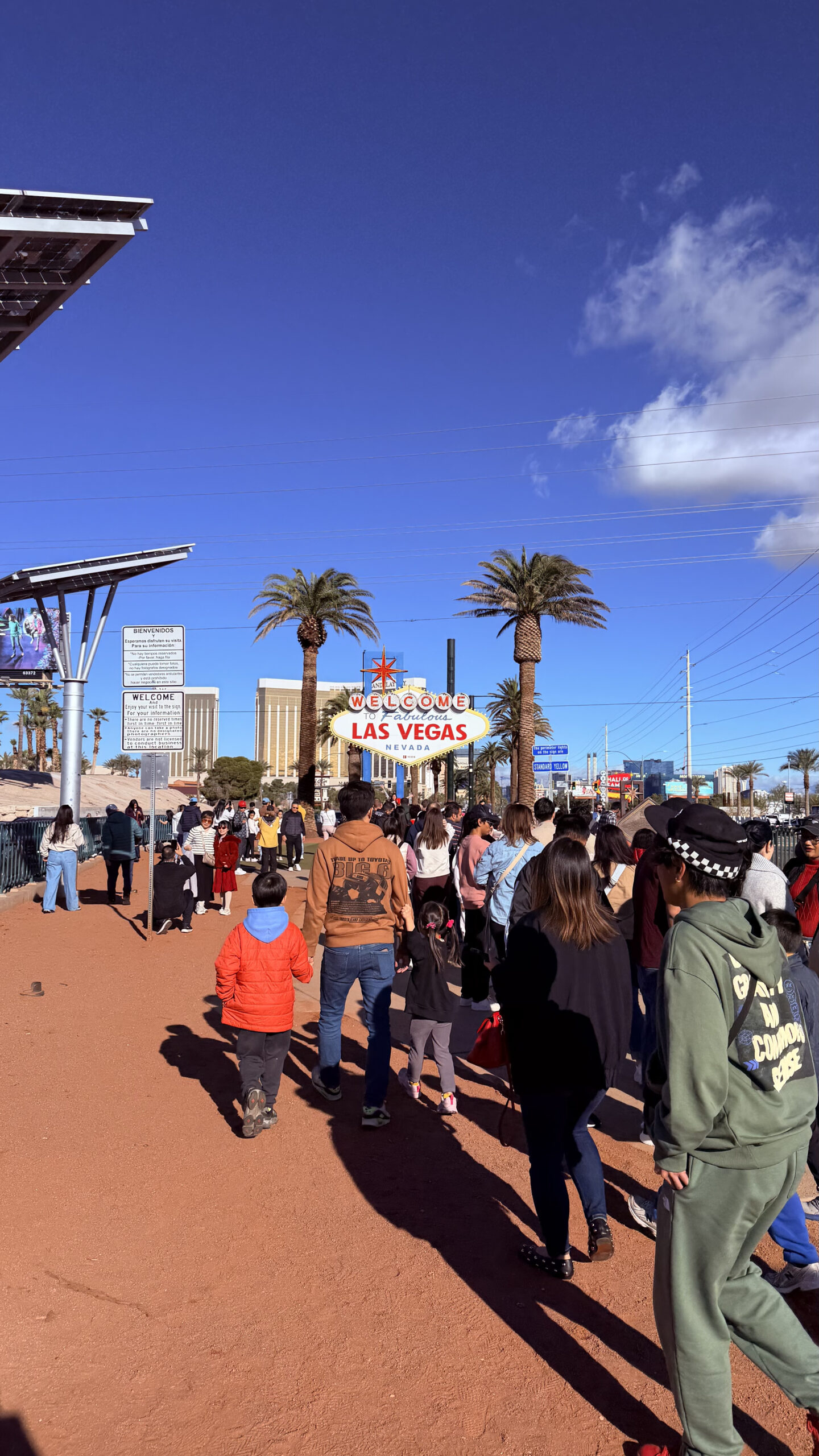 Welcome to Las Vegas sign