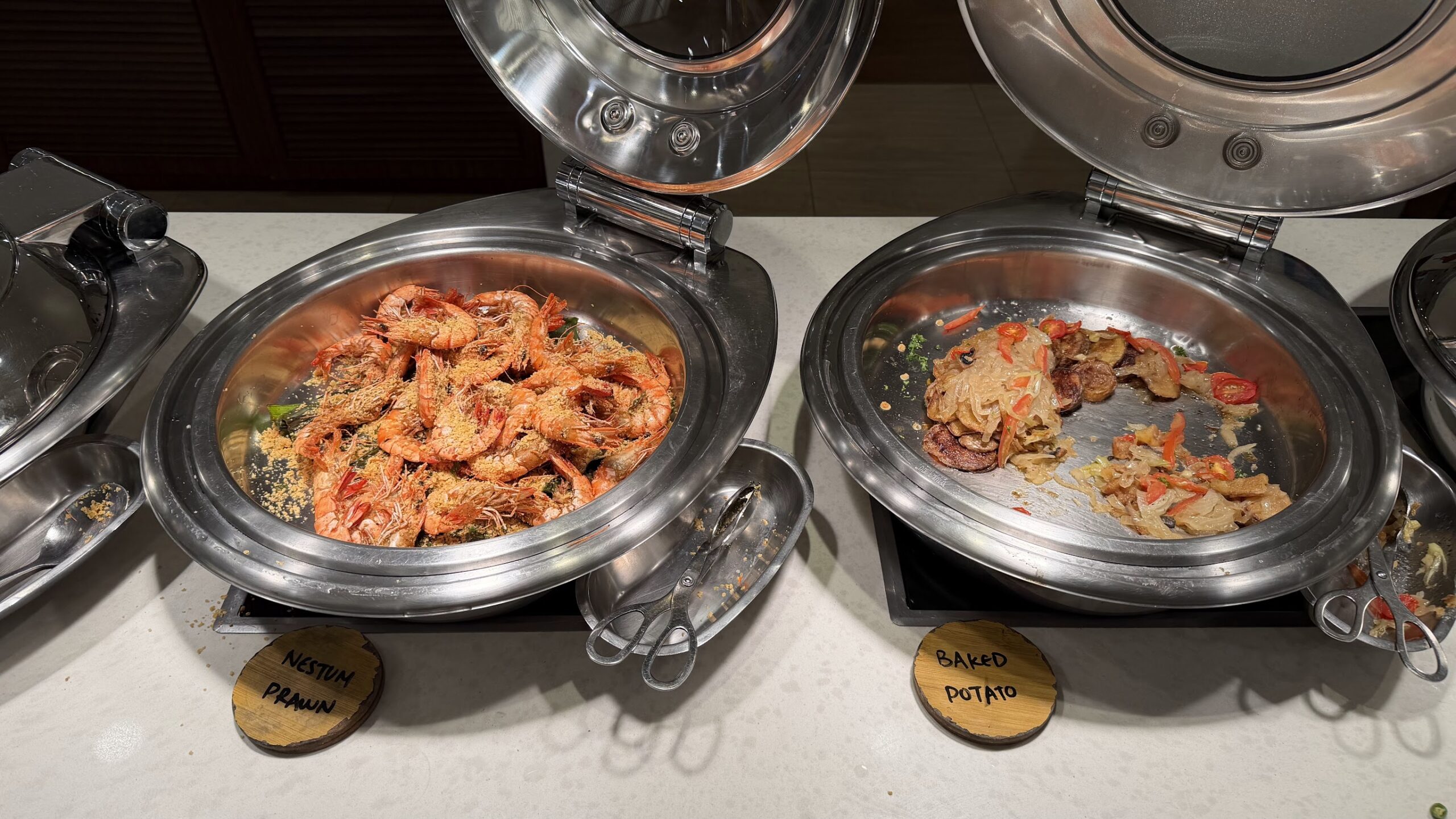 Gurney Bay Hotel The Café dinner buffet