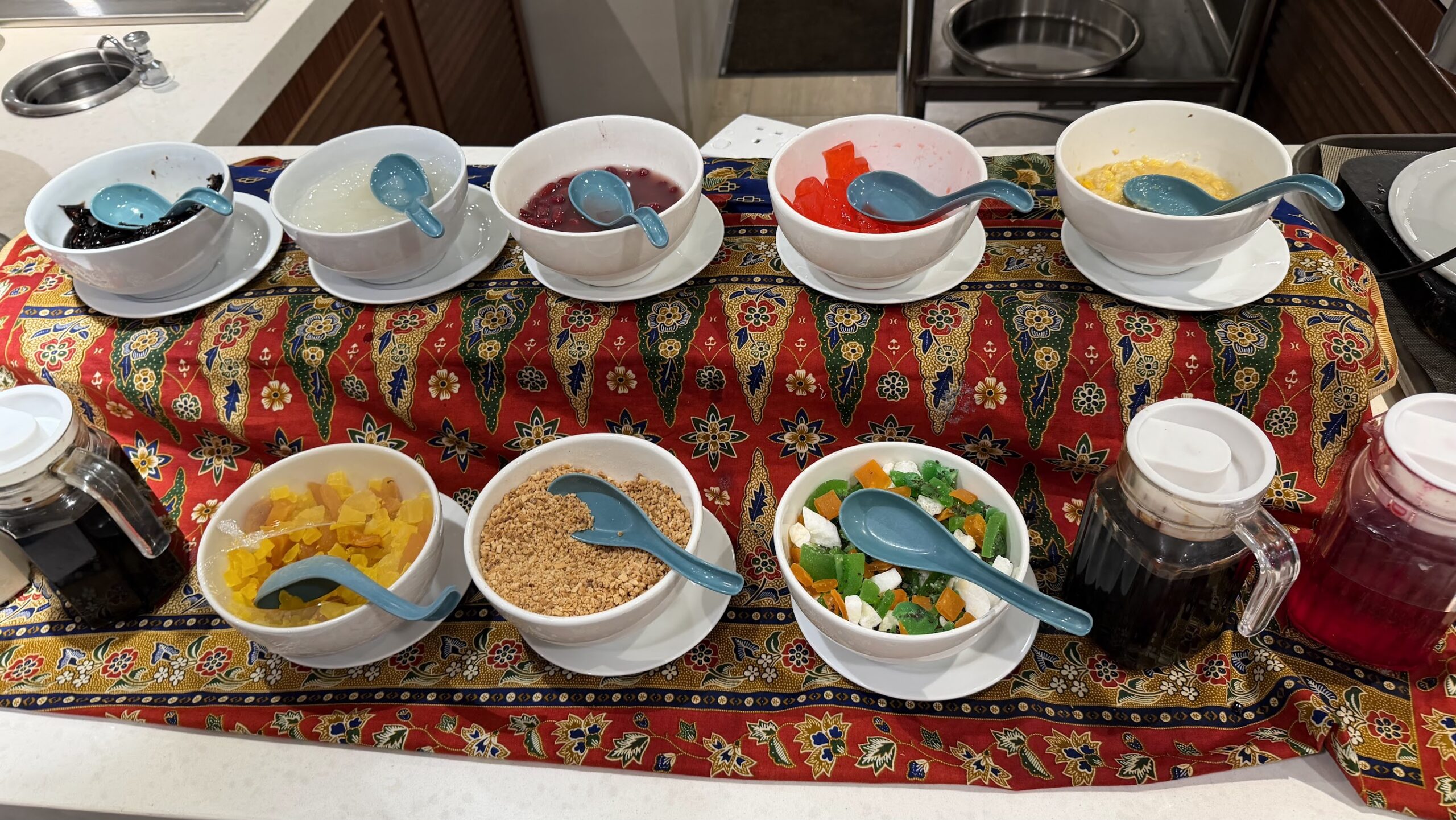 Gurney Bay Hotel The Café dinner buffet