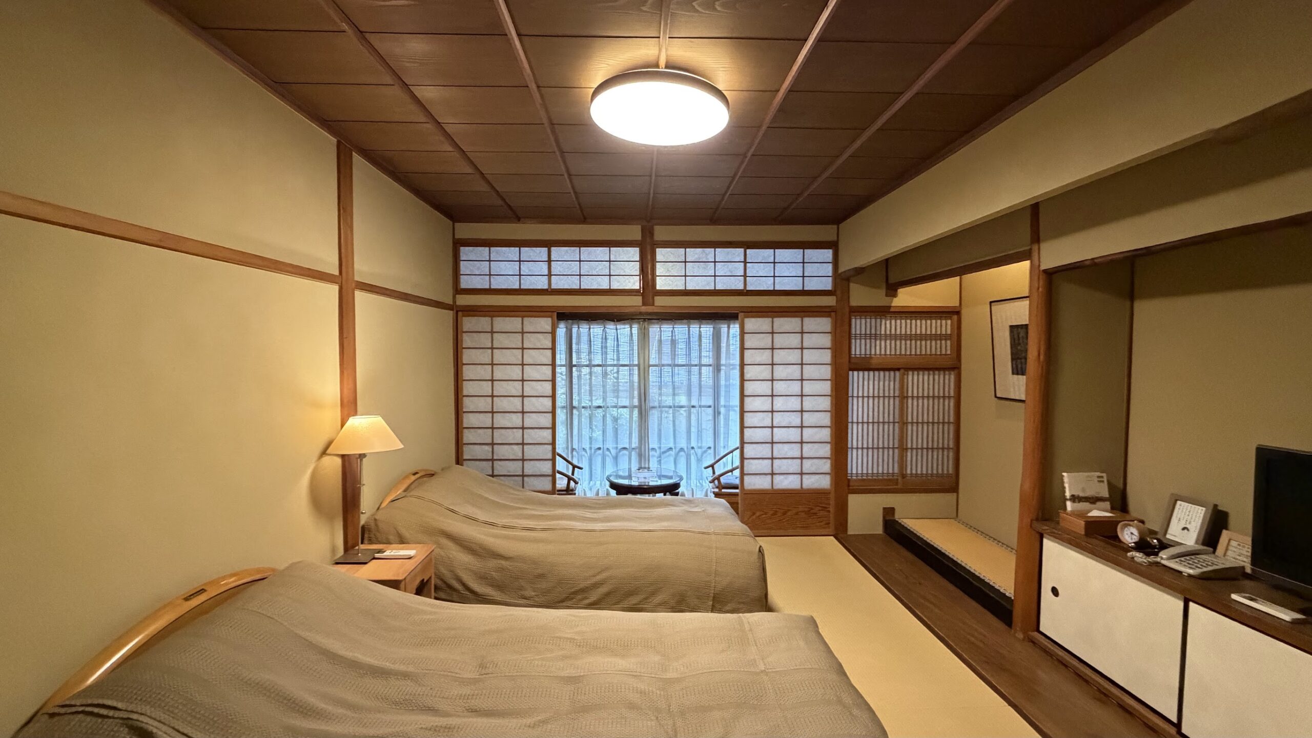 Hotel Hanakoyado bedroom