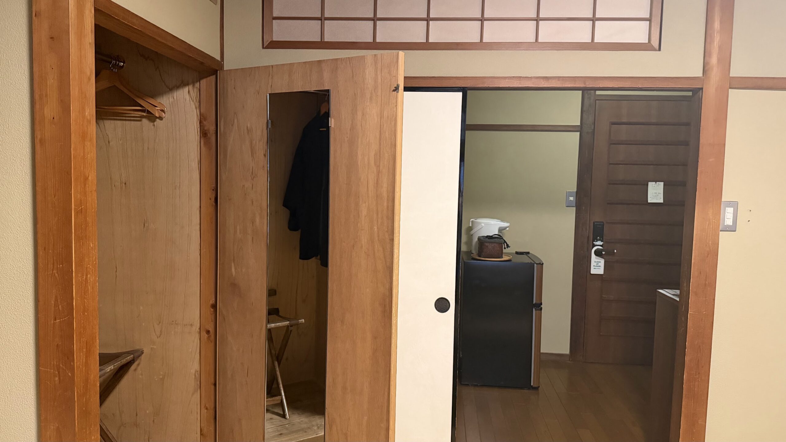 Hotel Hanakoyado bedroom