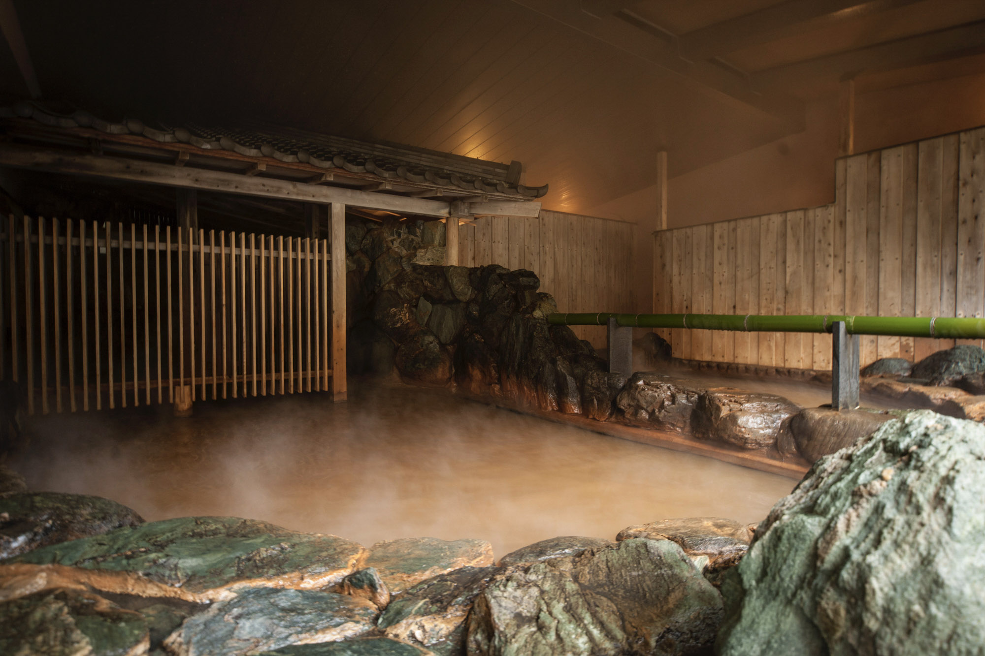 Tocen Goshoboh hot spring (photo: Tocen Goshoboh)