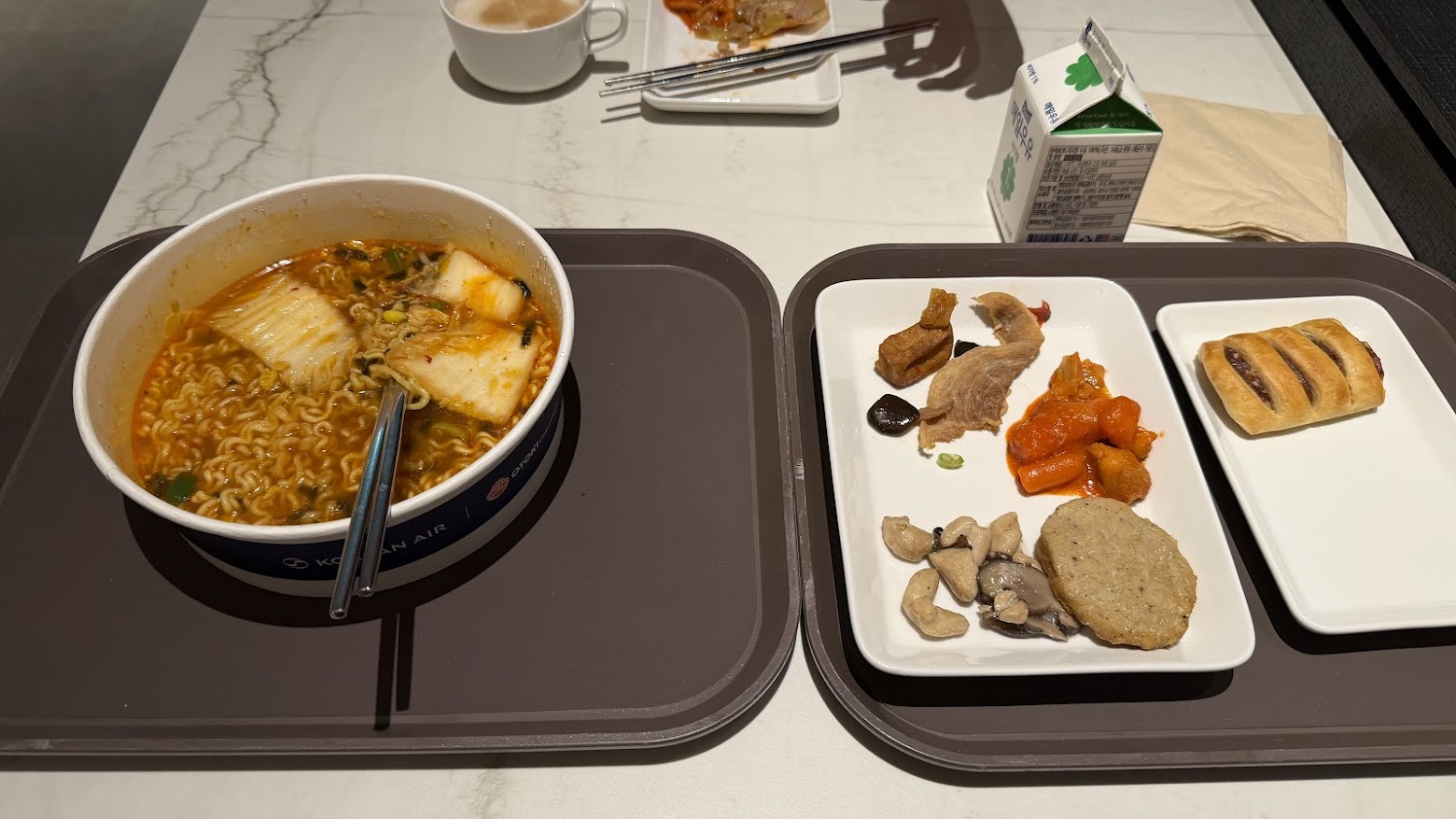 Korean Air Prestige Lounge East (Left) meal