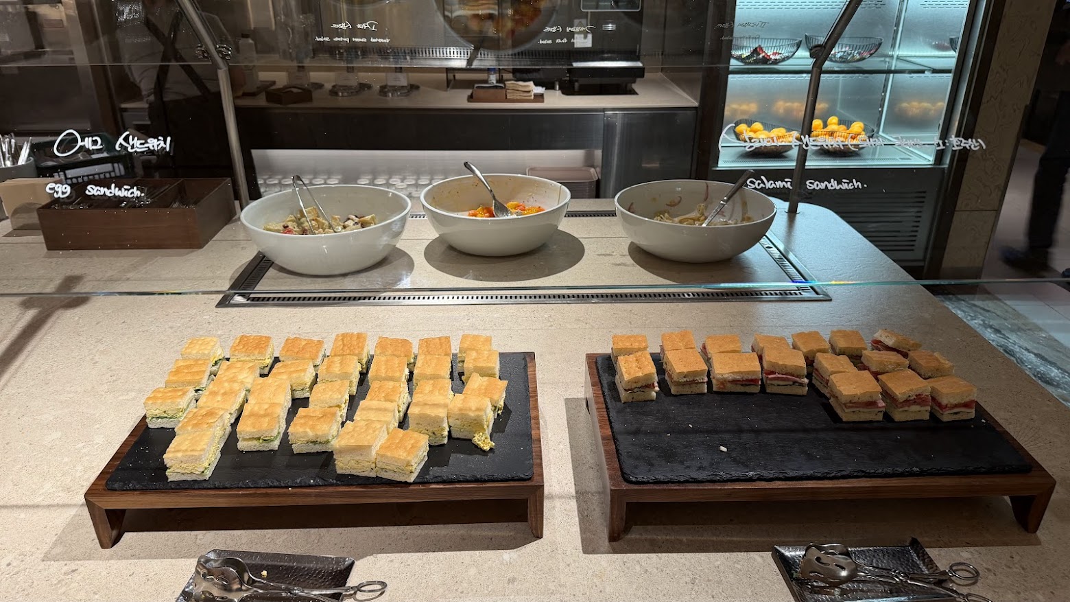 Korean Air Prestige Lounge East (Left) buffet lunch