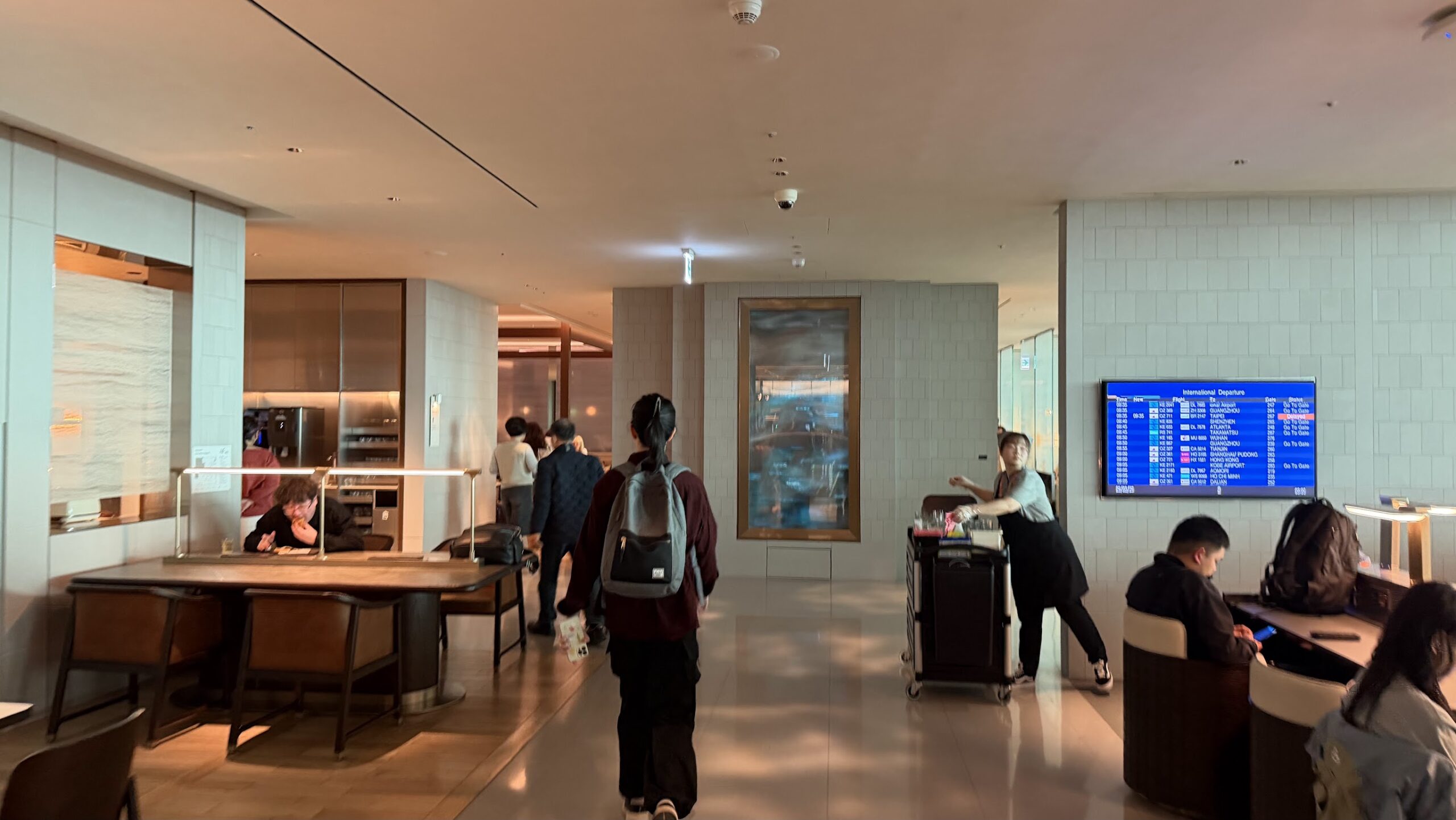 Korean Air Prestige Lounge East (Right) seating area