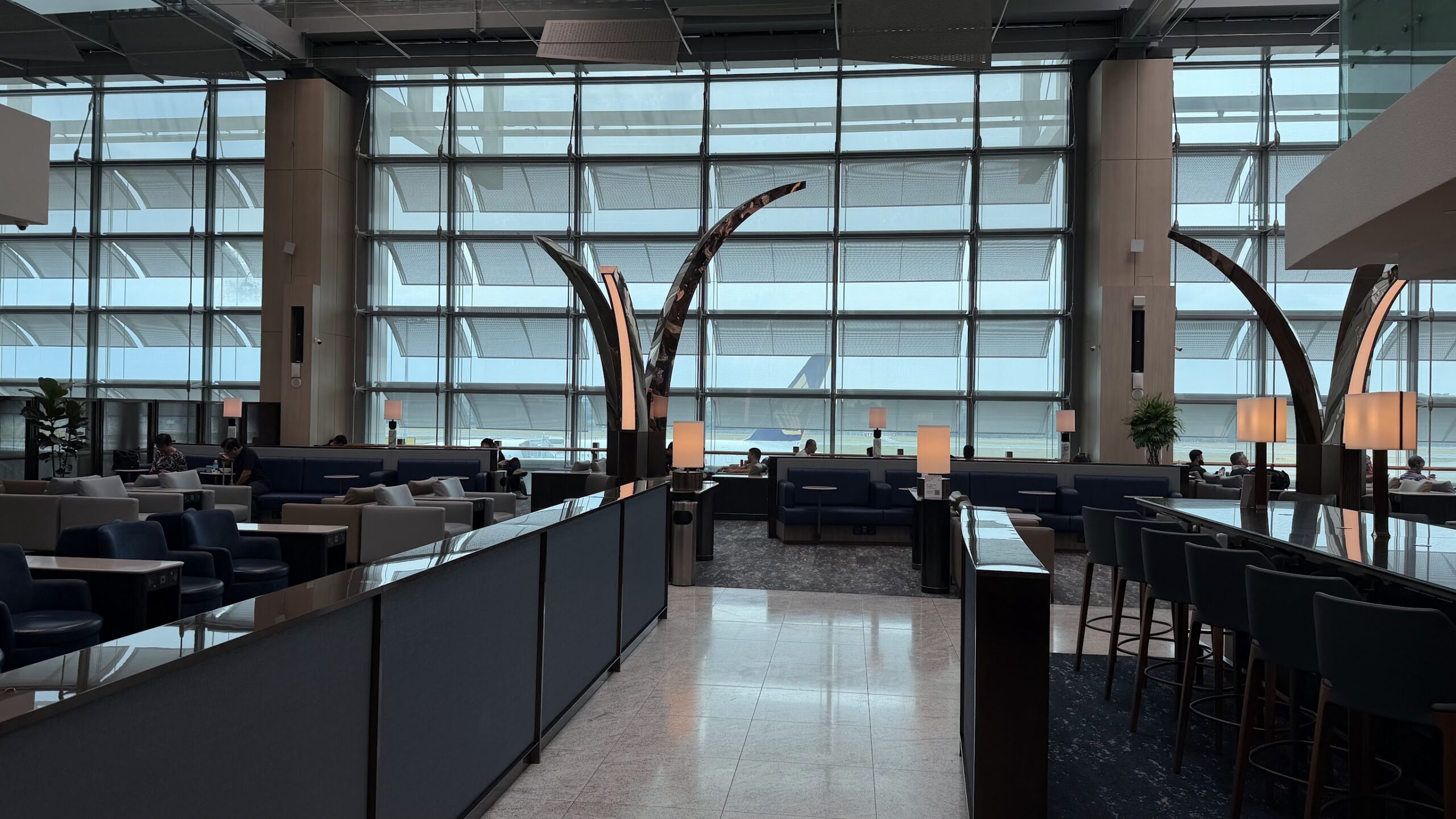 Singapore Airlines KrisFlyer Gold Lounge T3 entrance