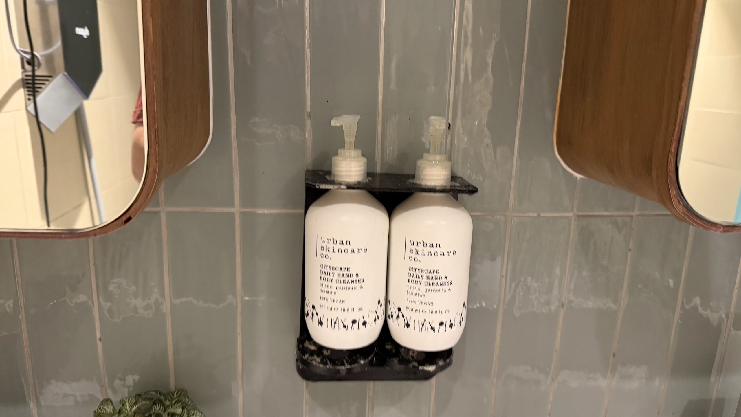 Plaza Premium Lounge Penang washroom amenities