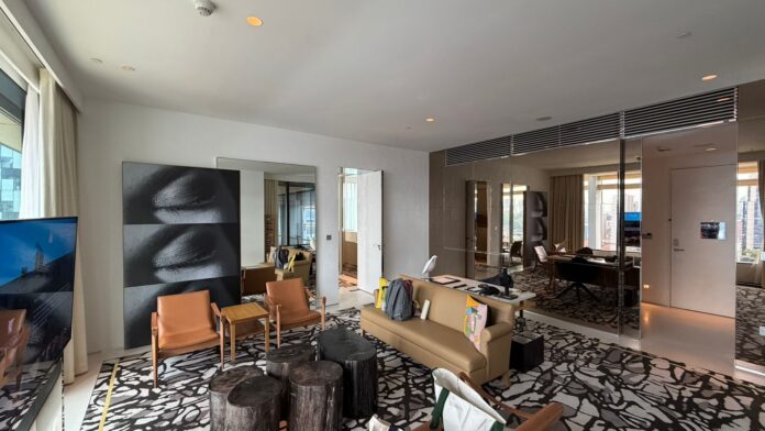 jw-marriott-singapore-12 JW Marriott Hotel Singapore South Beach 1 Bedroom Larger Suite living room