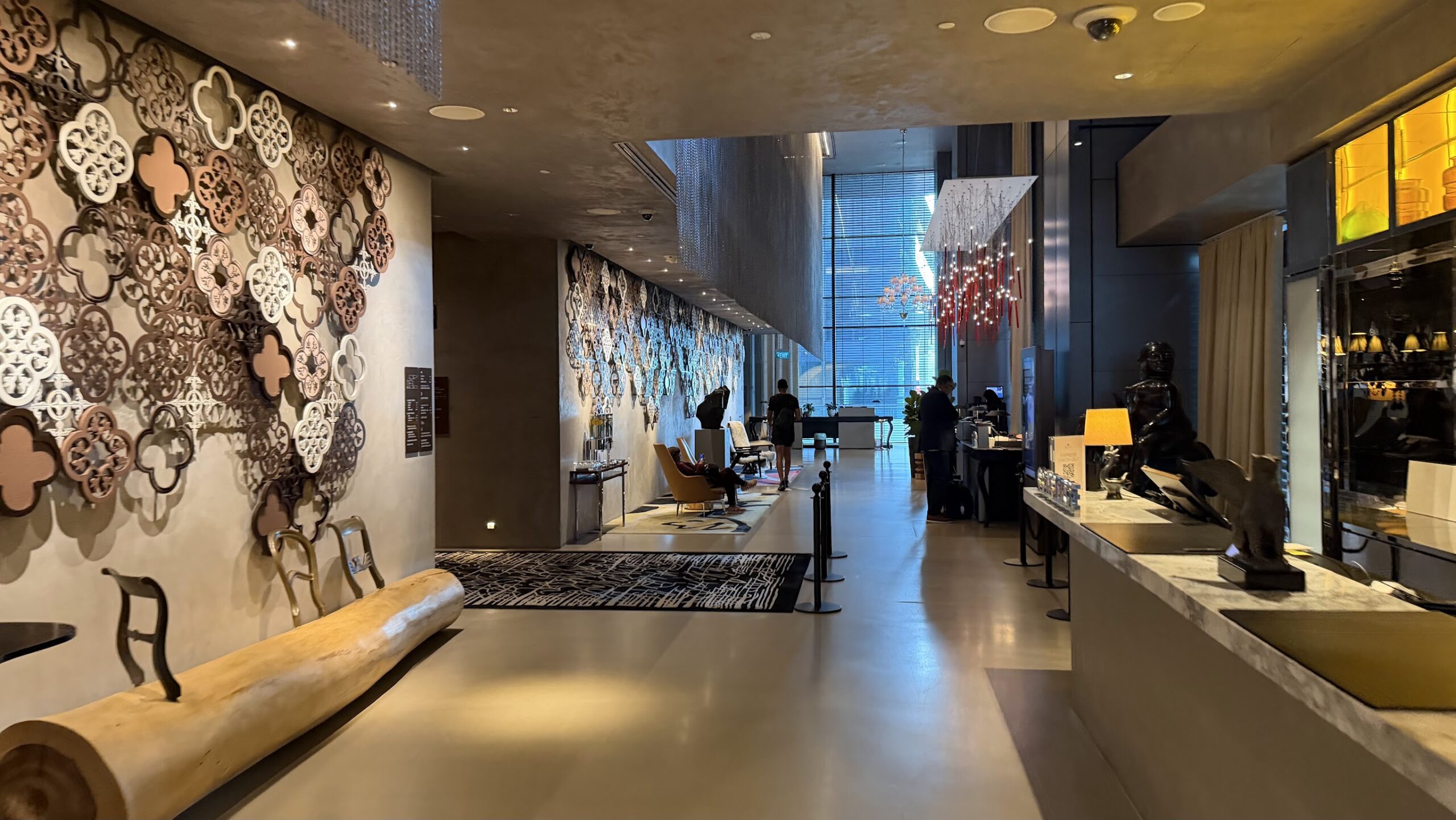 JW Marriott Hotel Singapore South Beach lobby