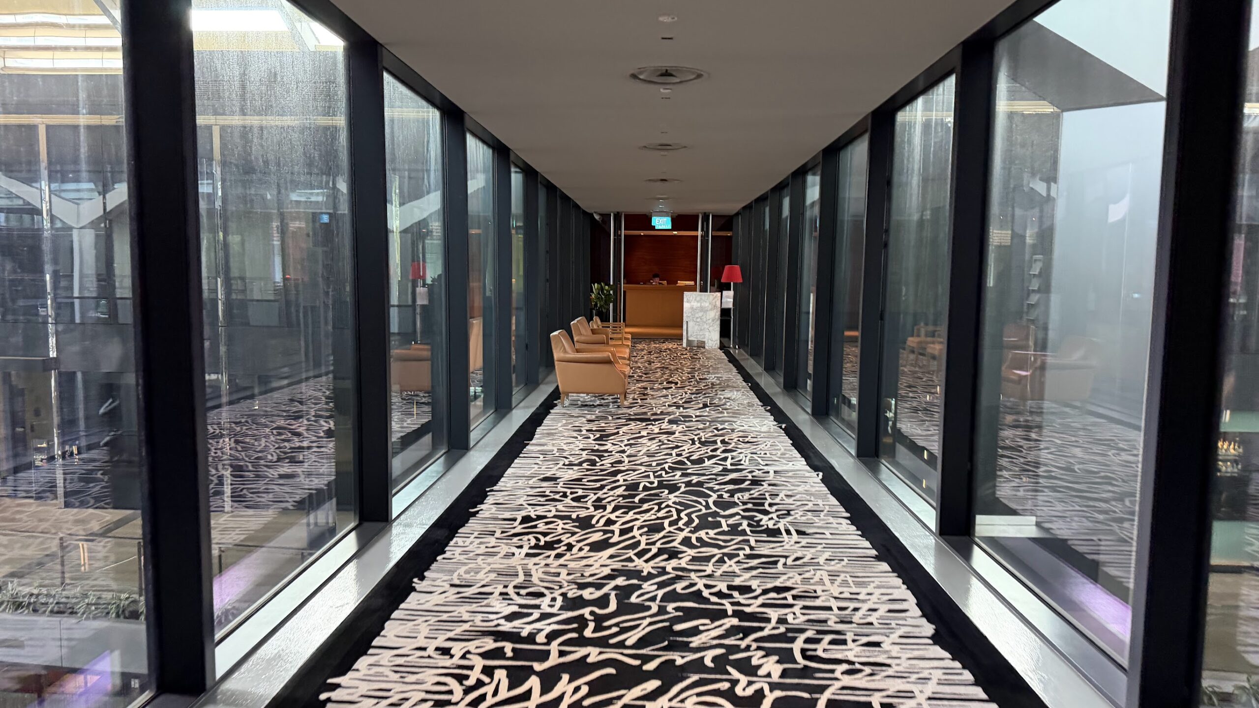 JW Marriott Hotel Singapore South Executive Lounge
