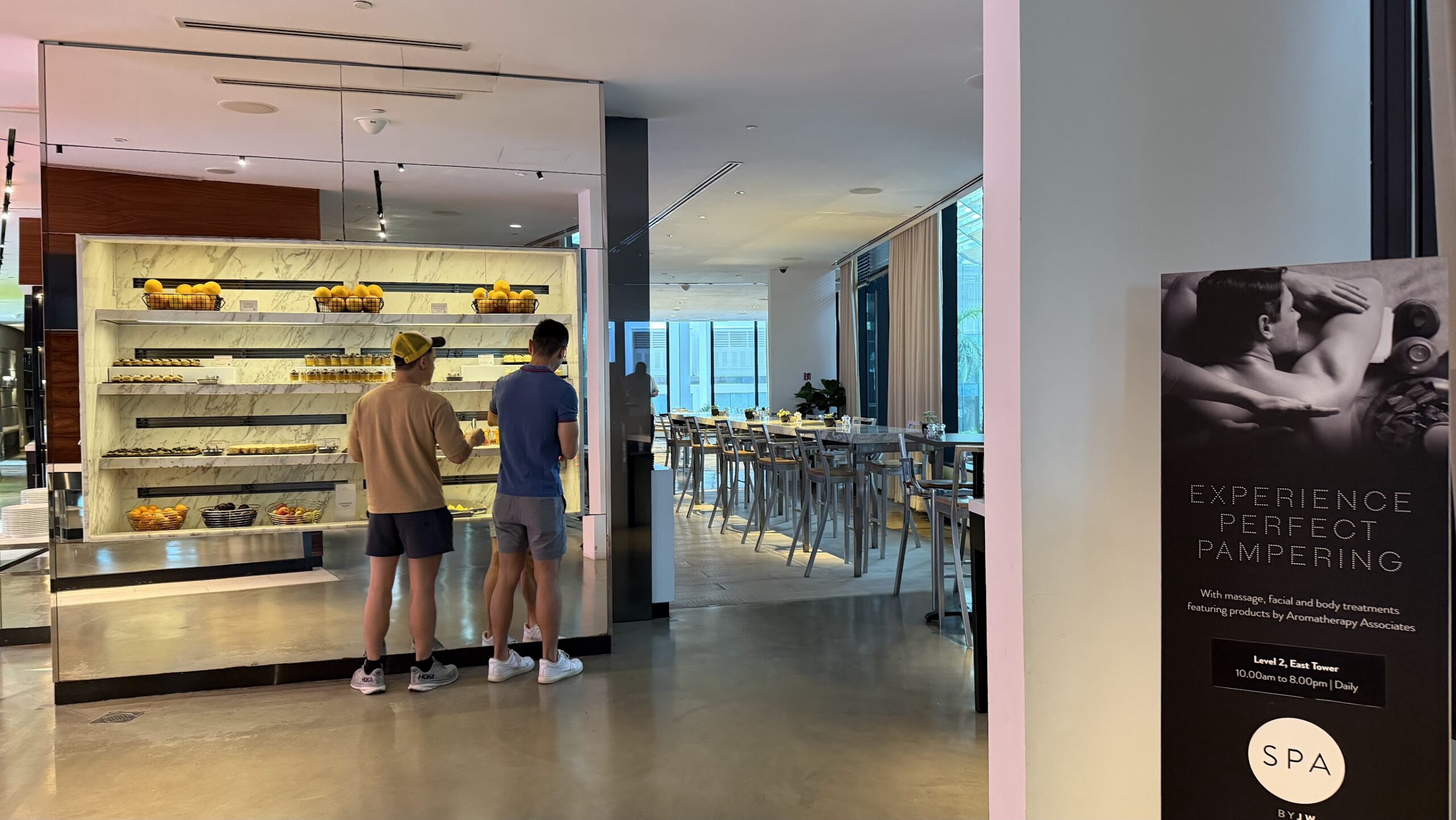 JW Marriott Hotel Singapore South Executive Lounge