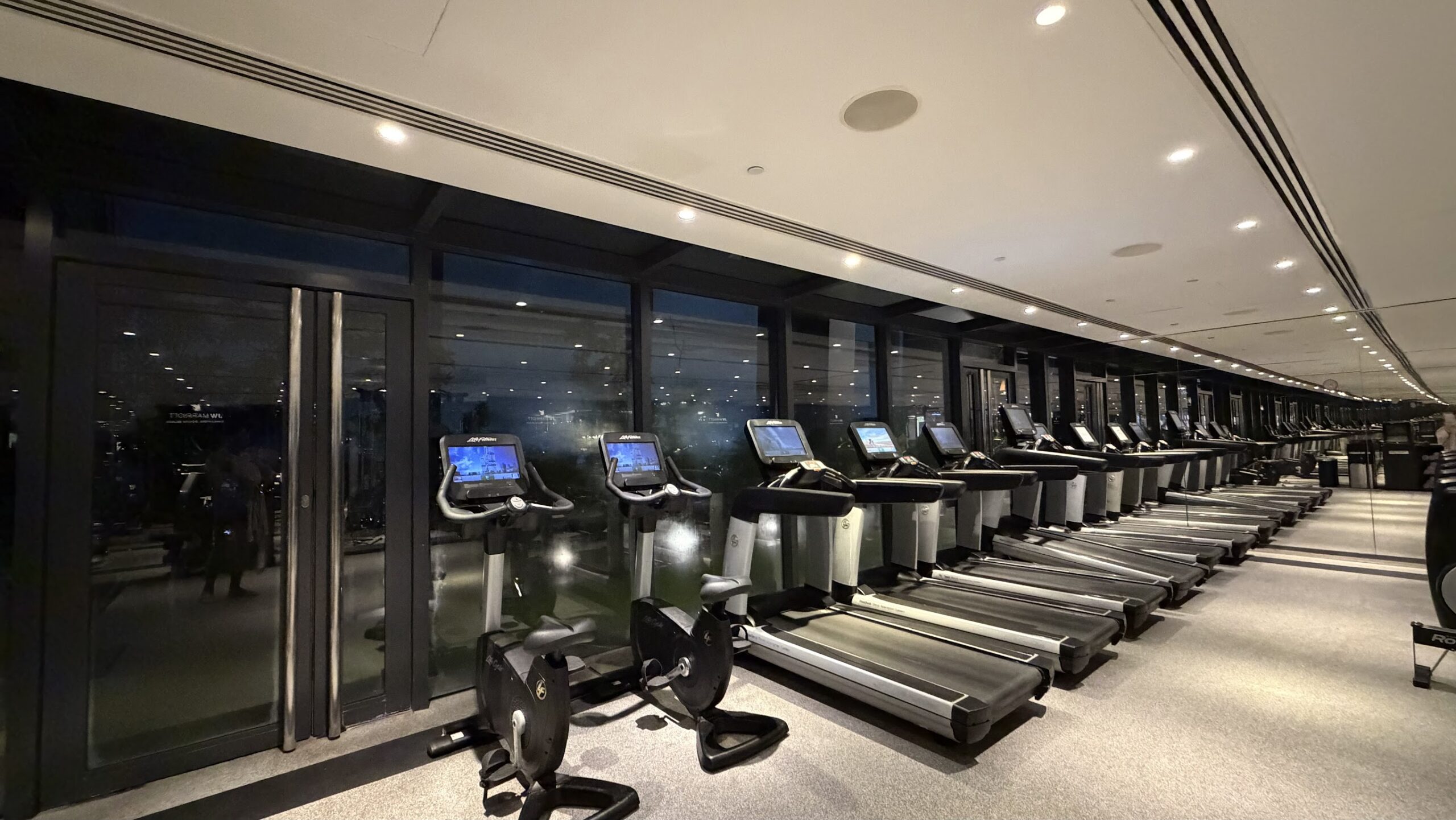 JW Marriott Hotel Singapore South Beach fitness centre