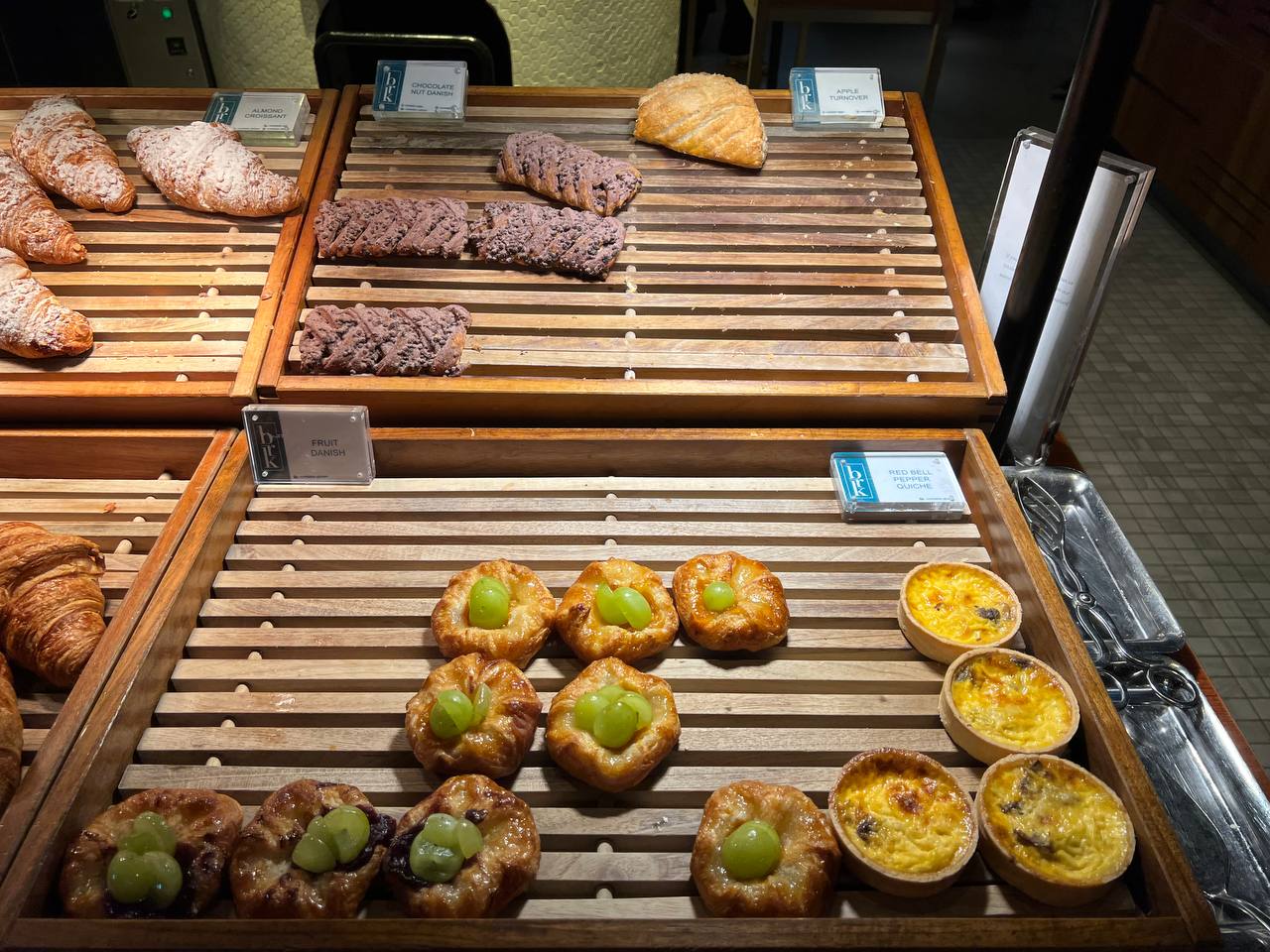 JW Marriott Hotel Singapore South Beach Beach Road Kitchen breakfast