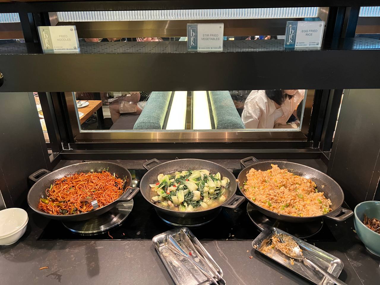 JW Marriott Hotel Singapore South Beach Beach Road Kitchen breakfast