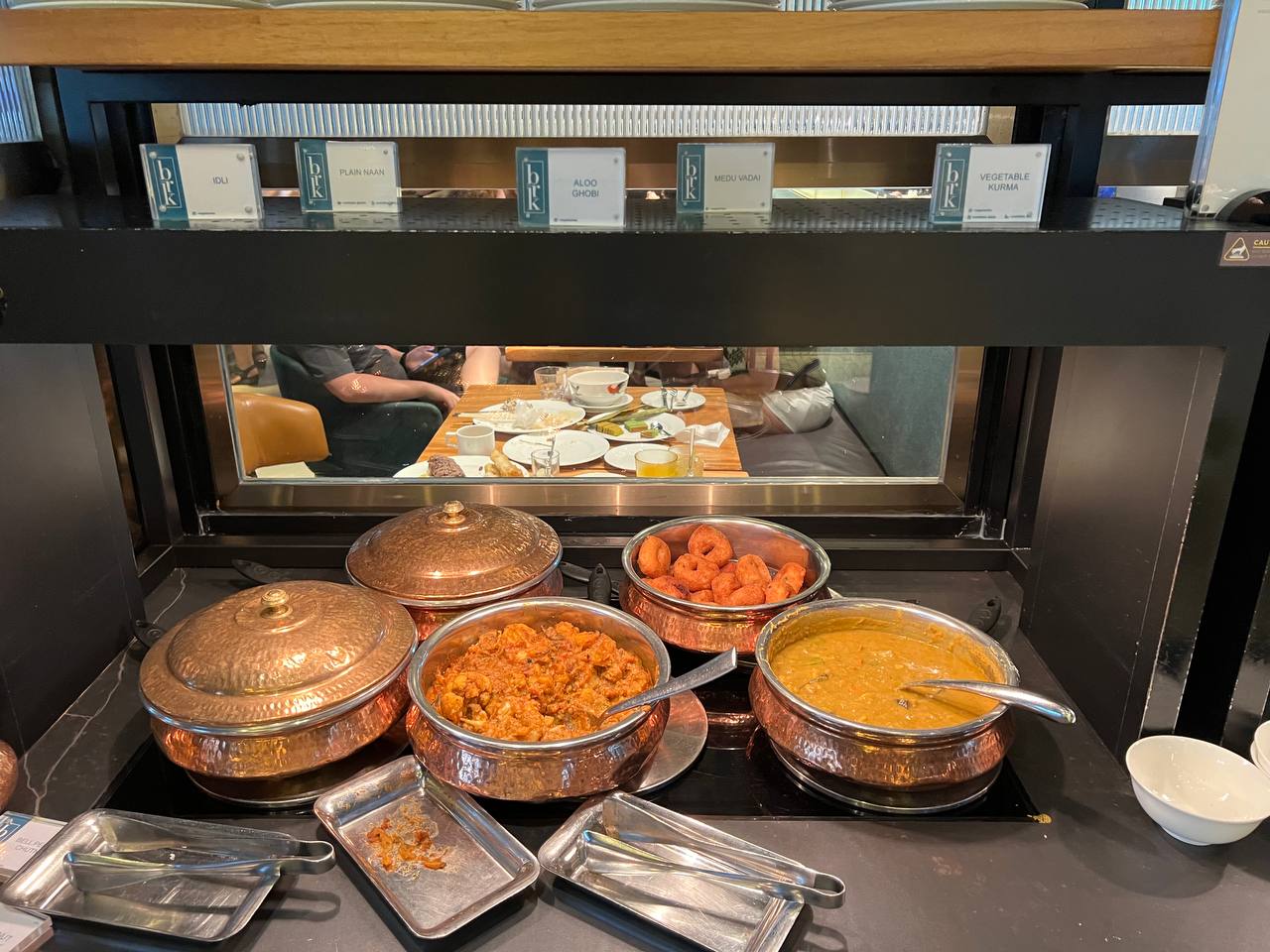JW Marriott Hotel Singapore South Beach Beach Road Kitchen breakfast