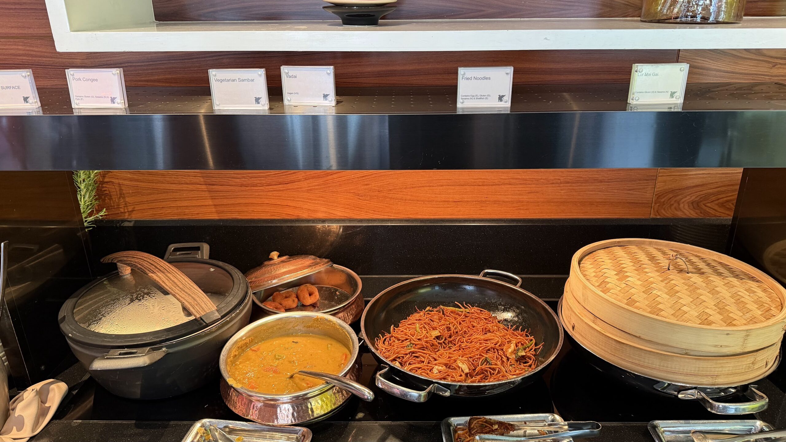 JW Marriott Hotel Singapore South Beach Executive Lounge breakfast