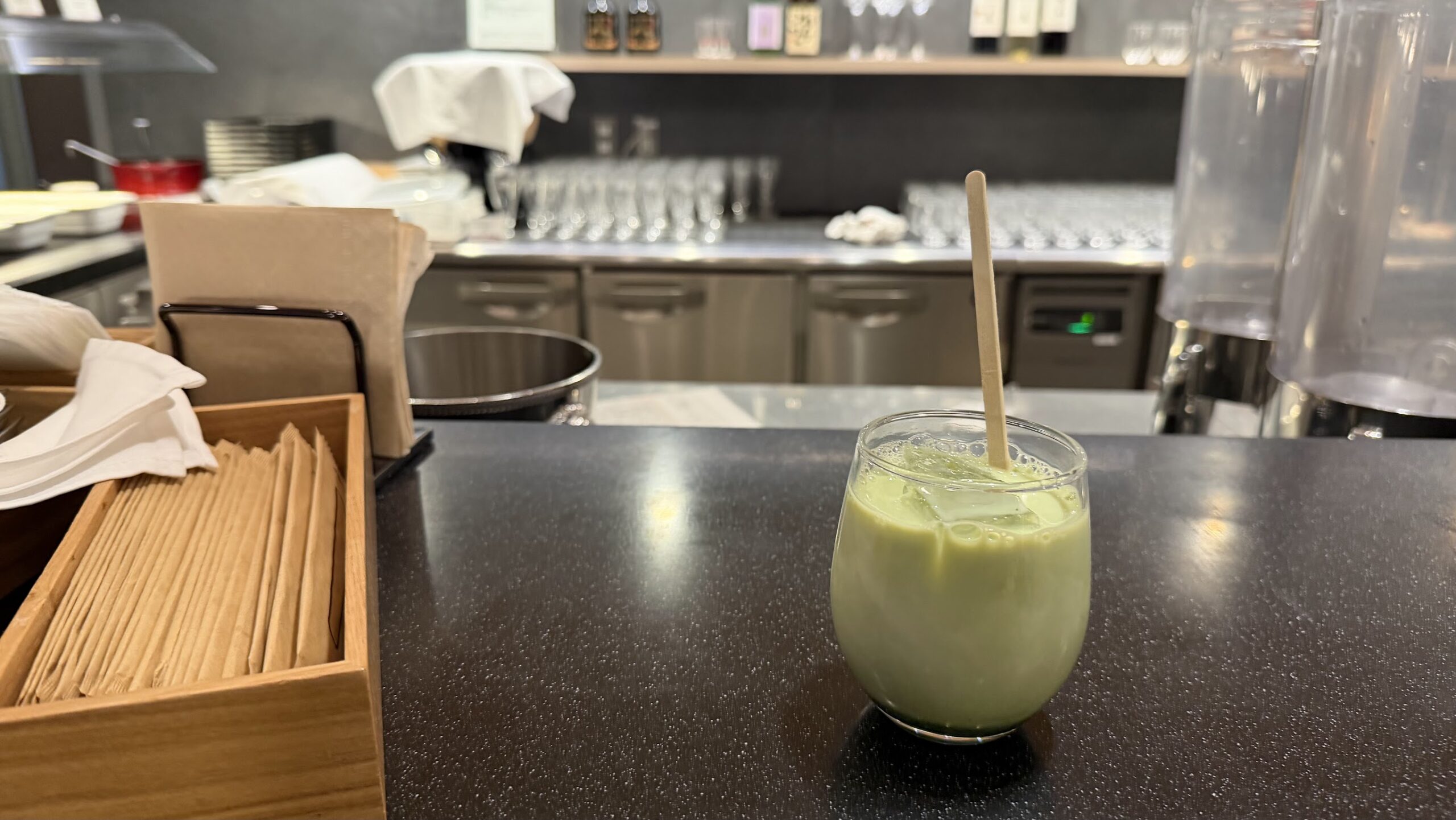 Plaza Premium Lounge Nagoya iced matcha latte