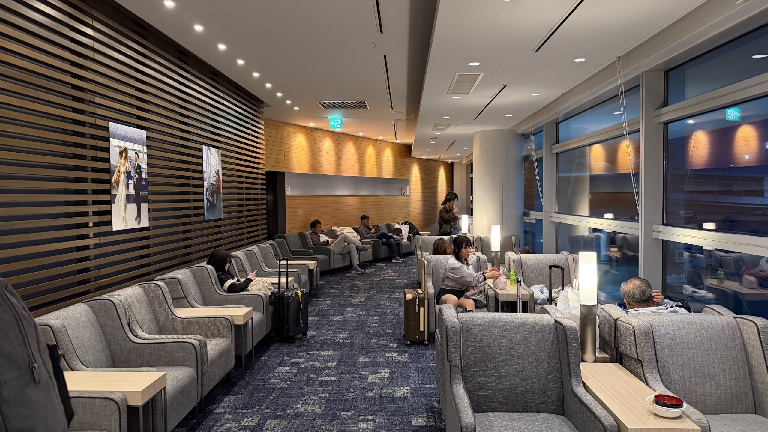 Plaza Premium Lounge Nagoya seating area