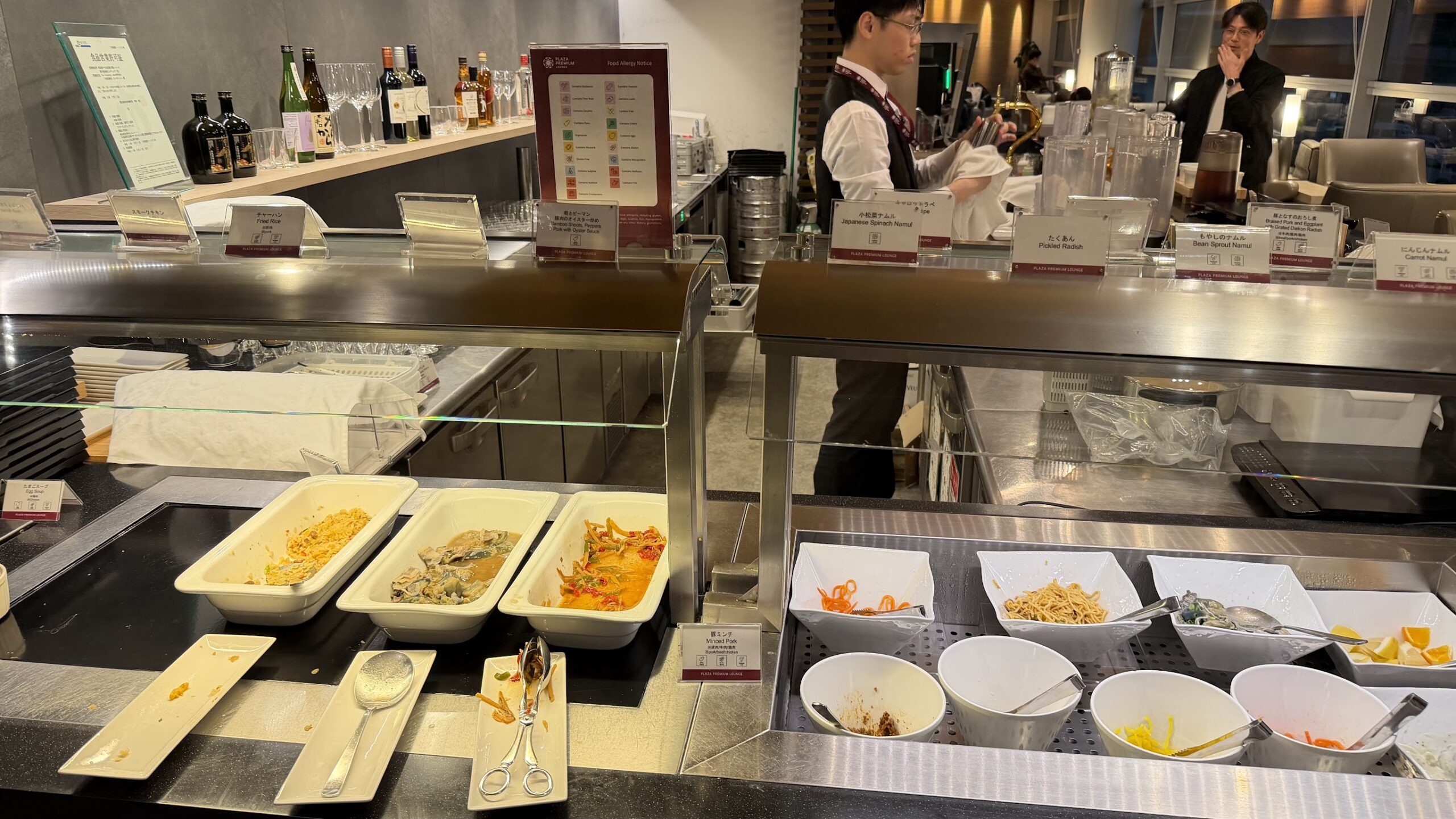Plaza Premium Lounge Nagoya buffet selection