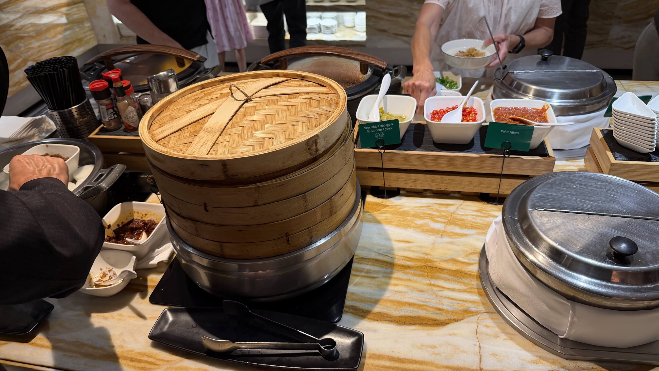 Singapore Airlines SilverKris Business Class Lounge T2 breakfast buffet selection