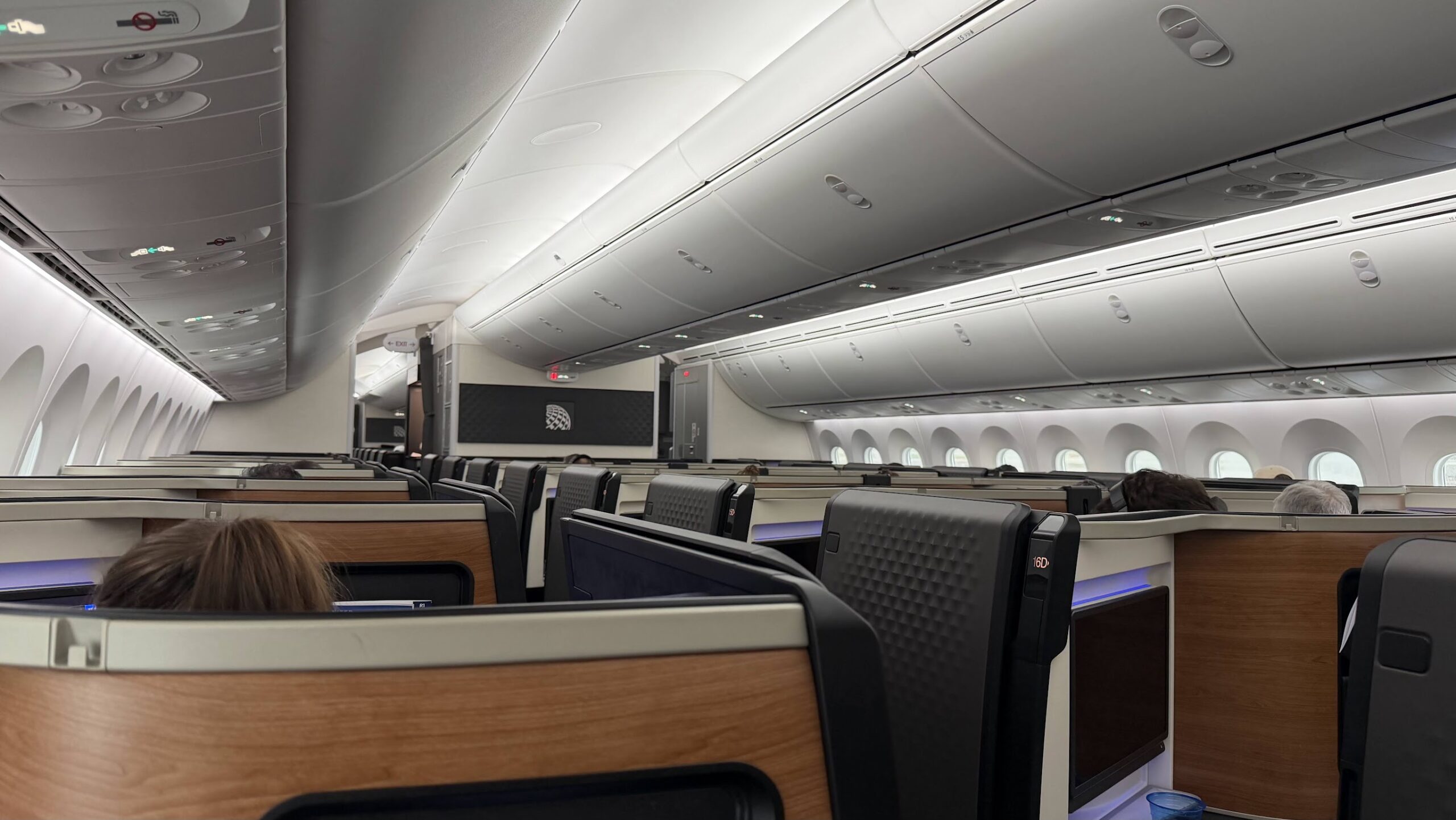 United Airlines UA2 Polaris business rear cabin section