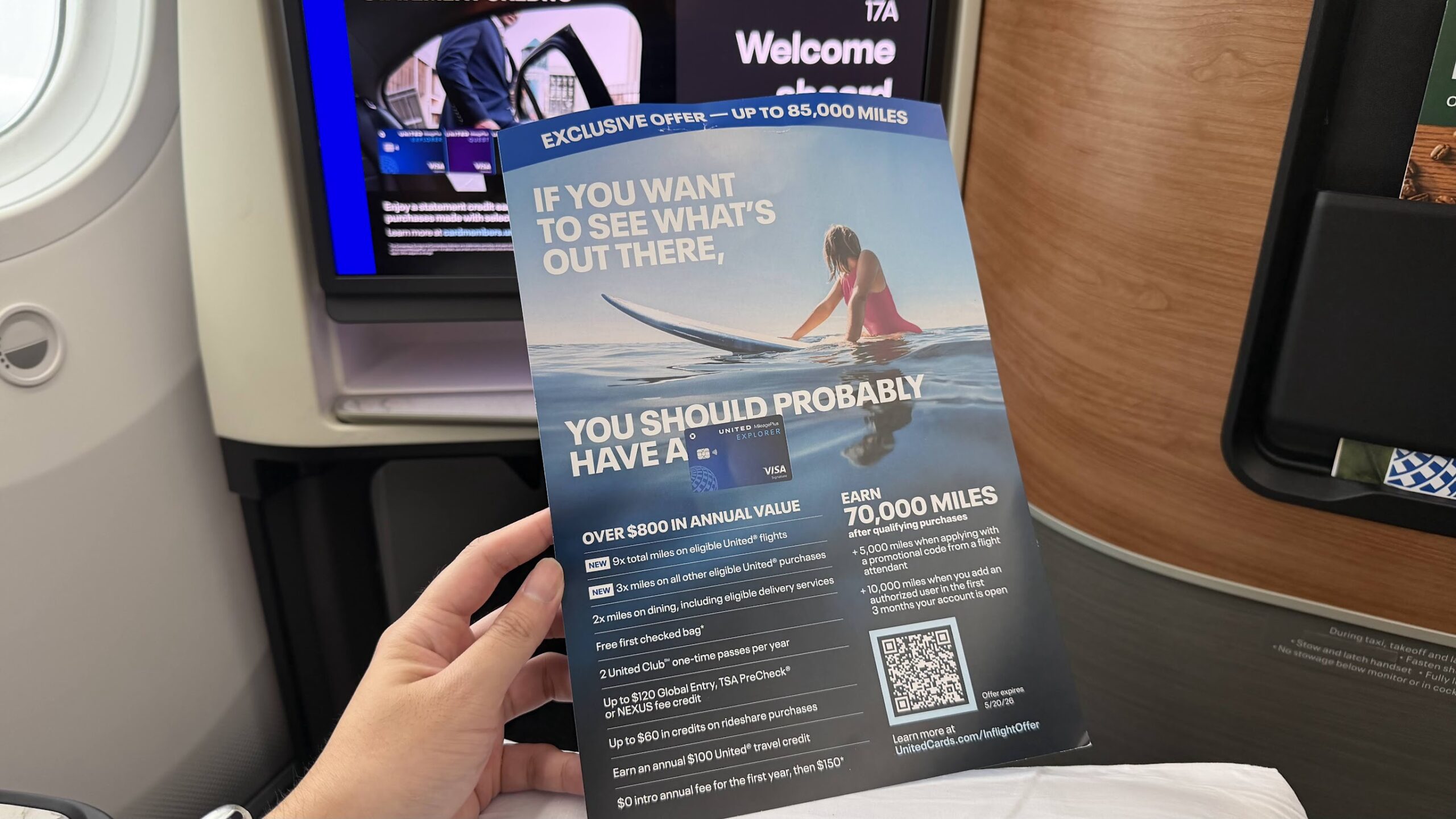 United MileagePlus Explorer card advertisement