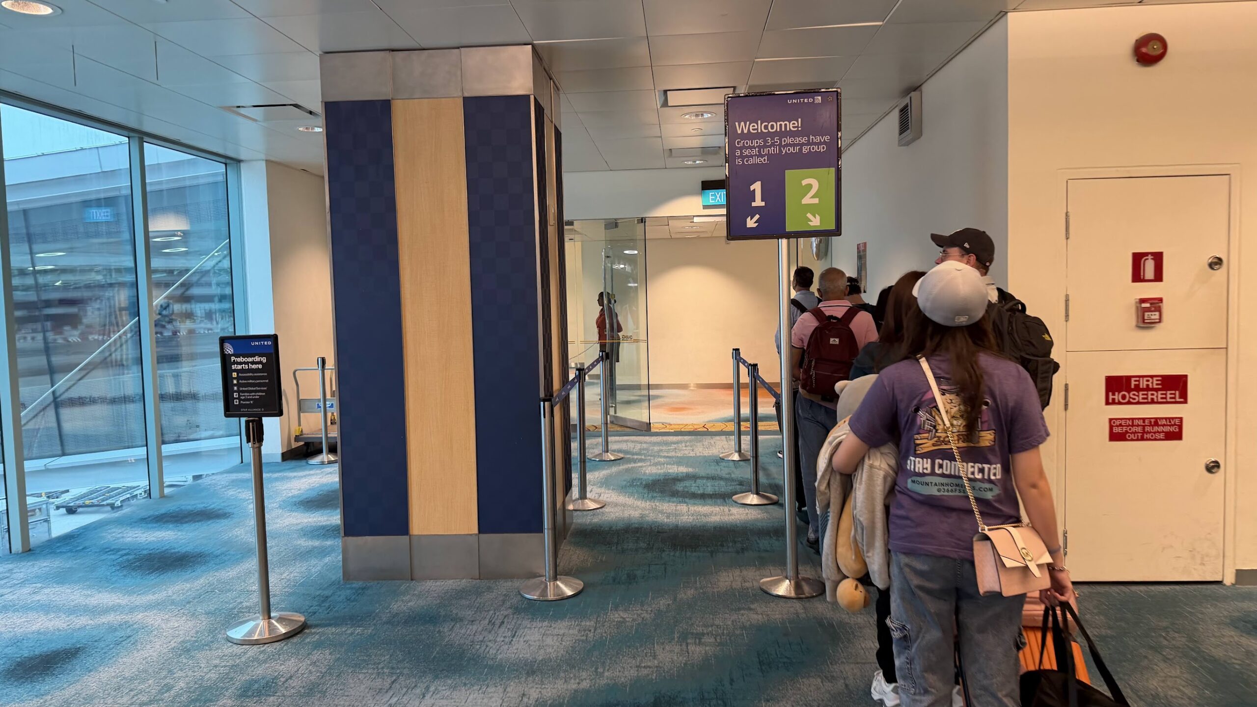 United Airlines UA2 boarding