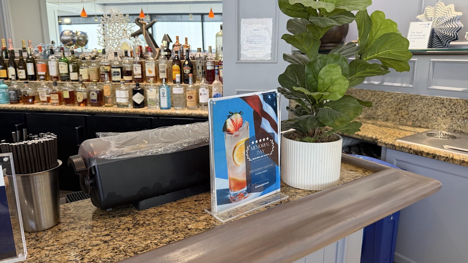 United Club San Francisco (F Gates) bar menu