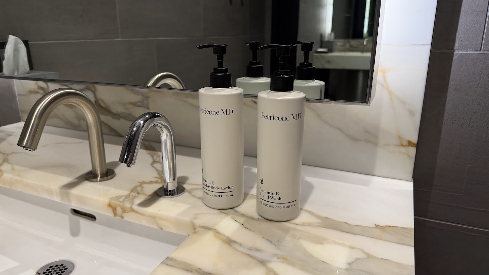 United Polaris Lounge San Francisco