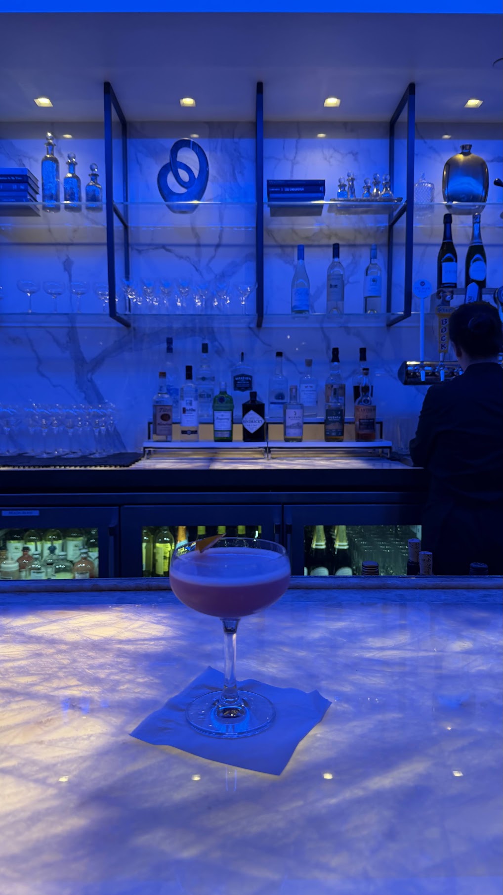 United Polaris Lounge San Francisco cocktail