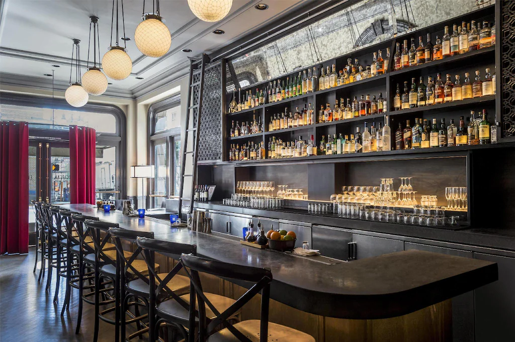 The European bar, as part of the Warwick Hotel San Francisco (photo: Agoda)
