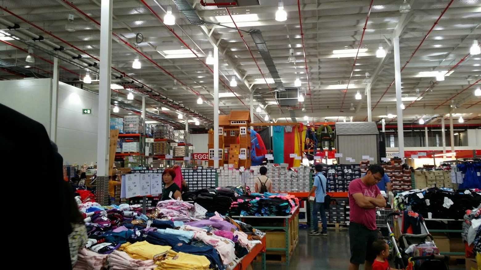 My first ever visit to a Costco in Sydney, Australia back in 2014