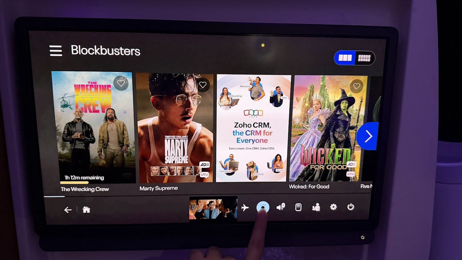 United Airlines UA1 Polaris business class in-flight entertainment