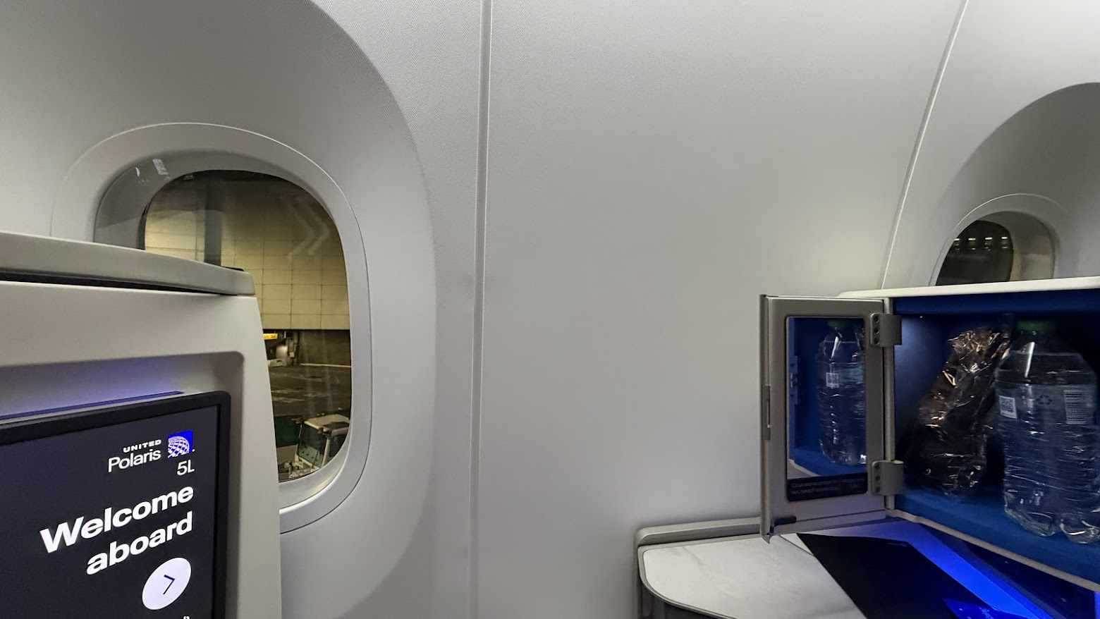 United Airlines UA1 Polaris business class seat 5L was marked as a no window seat