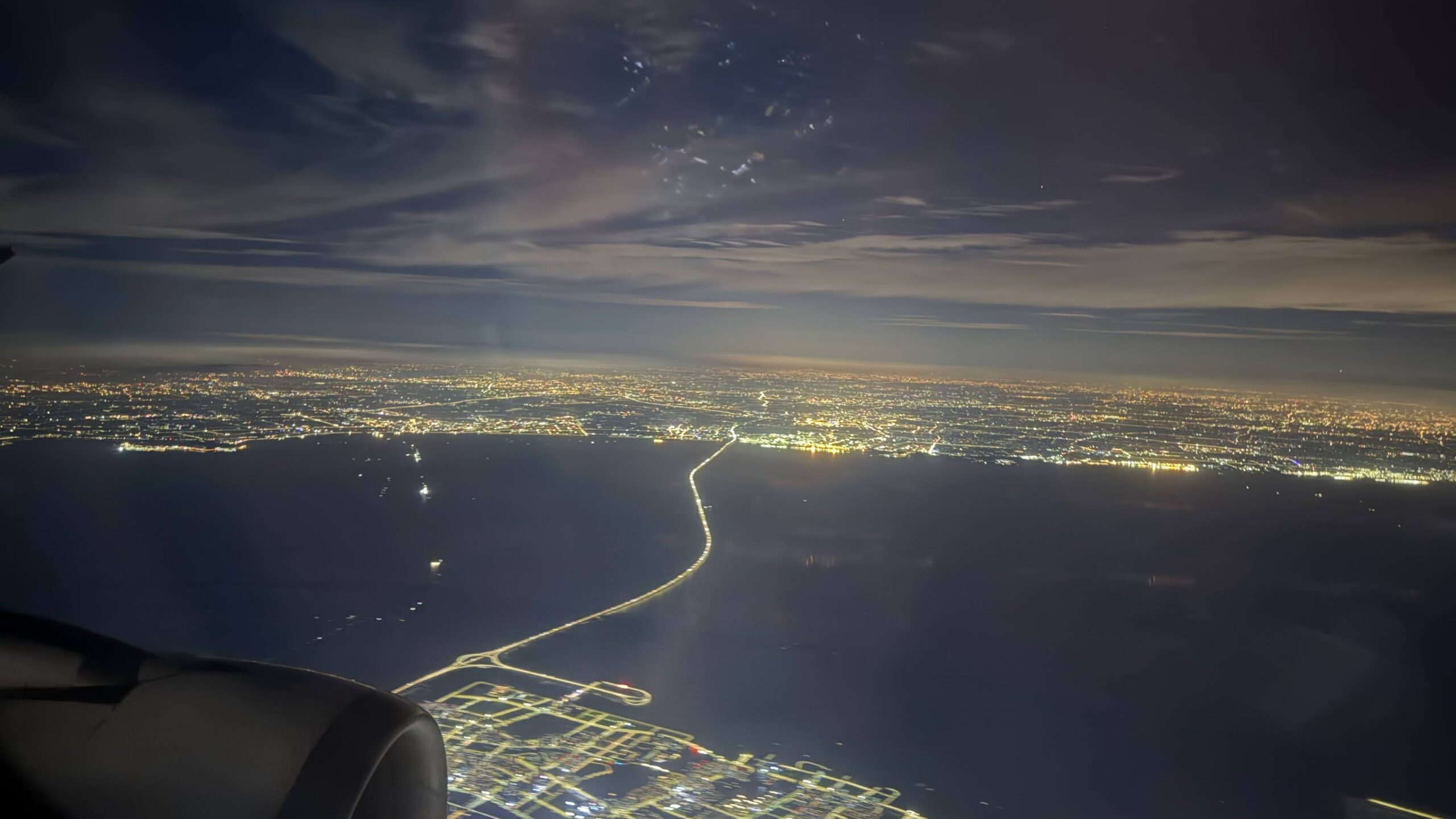 Night view from Shenzhen Airlines flight ZH9509